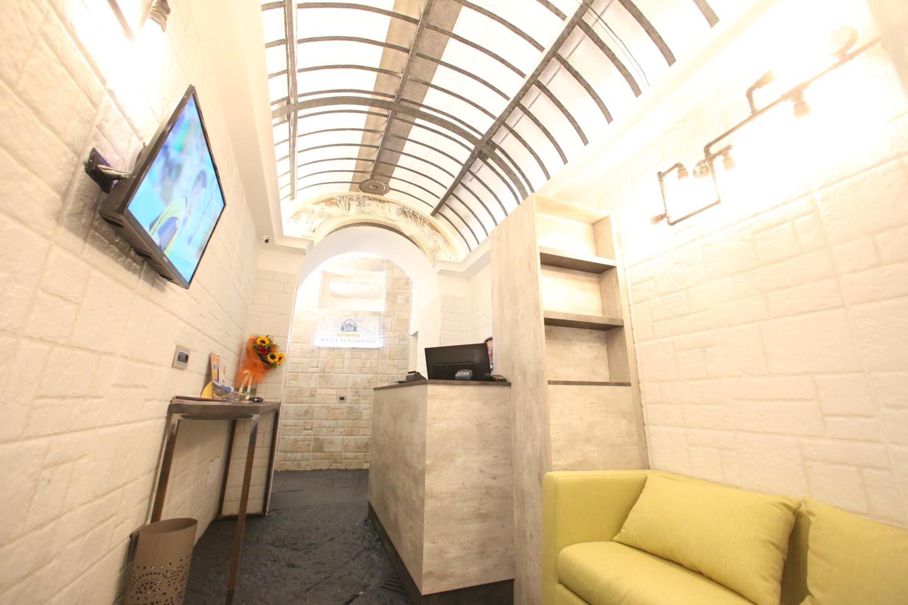 Relais Piazza Del Plebiscito B&B