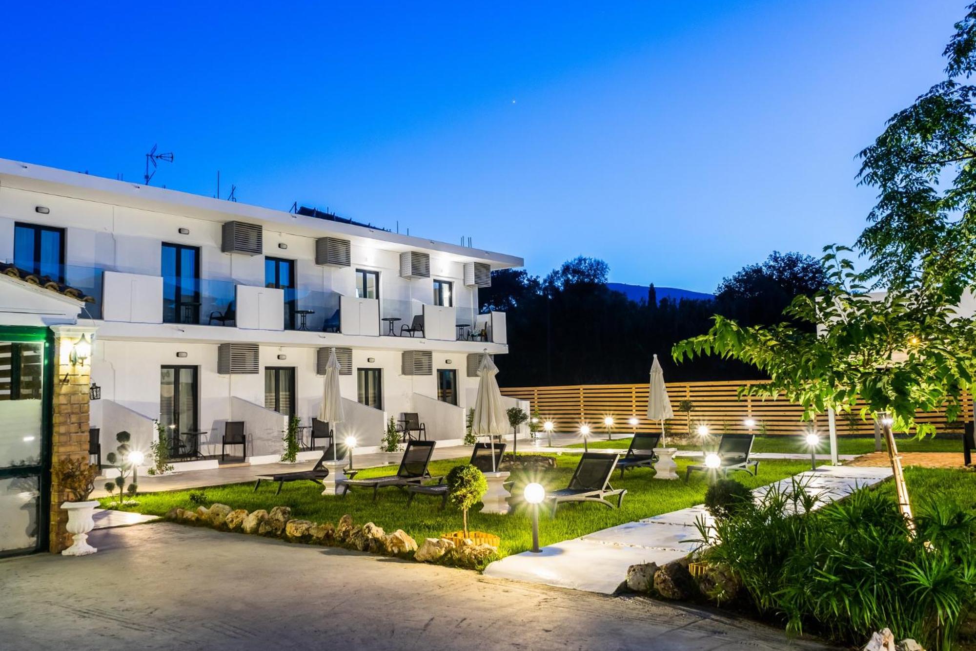 Rooms 48 by Zante Plaza