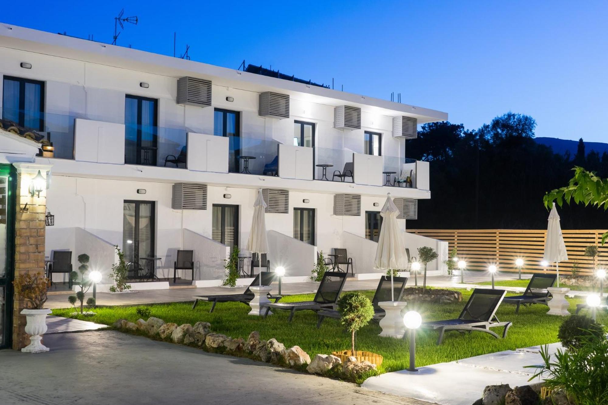 Rooms 48 by Zante Plaza