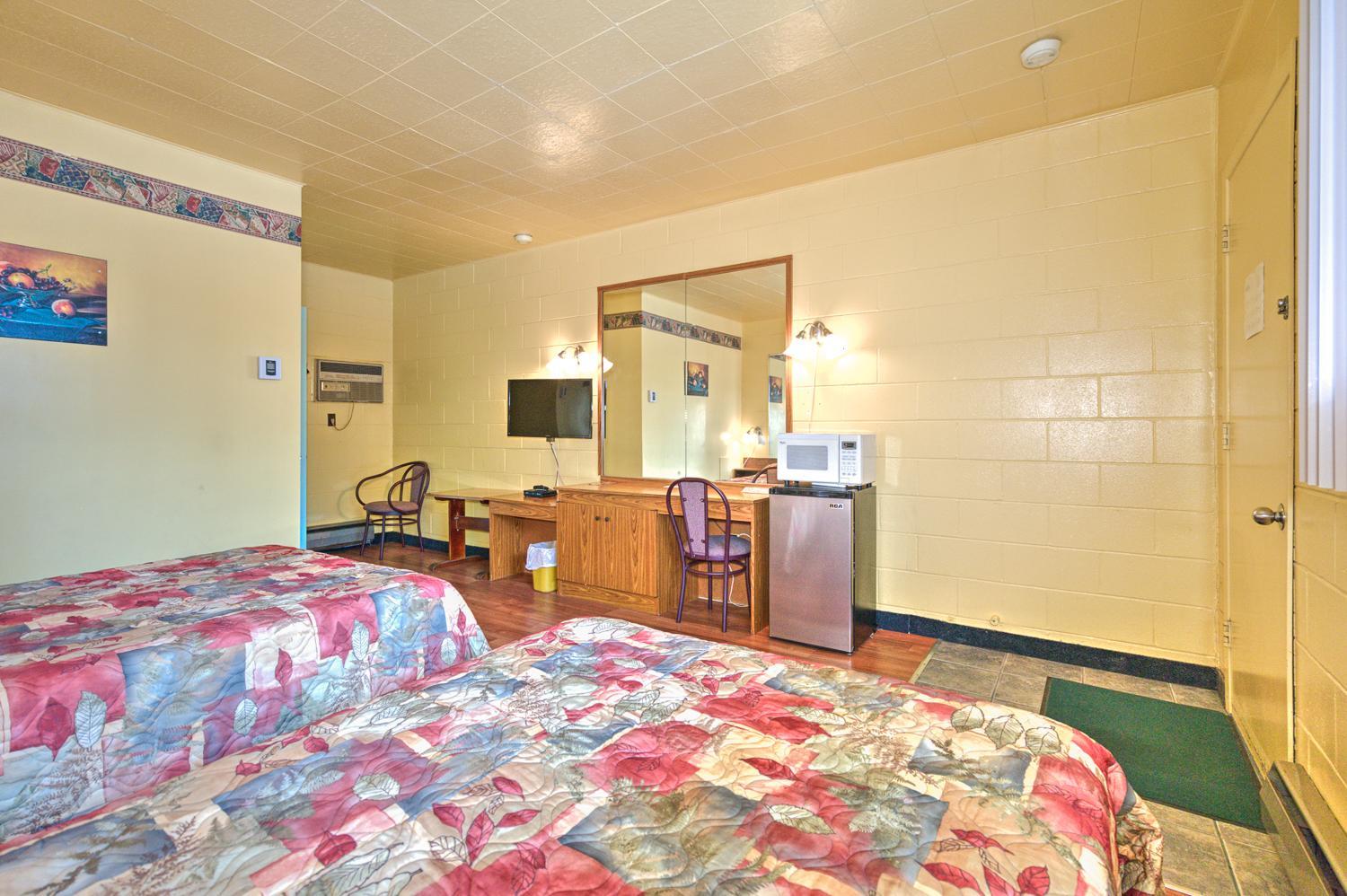 Motel R-100