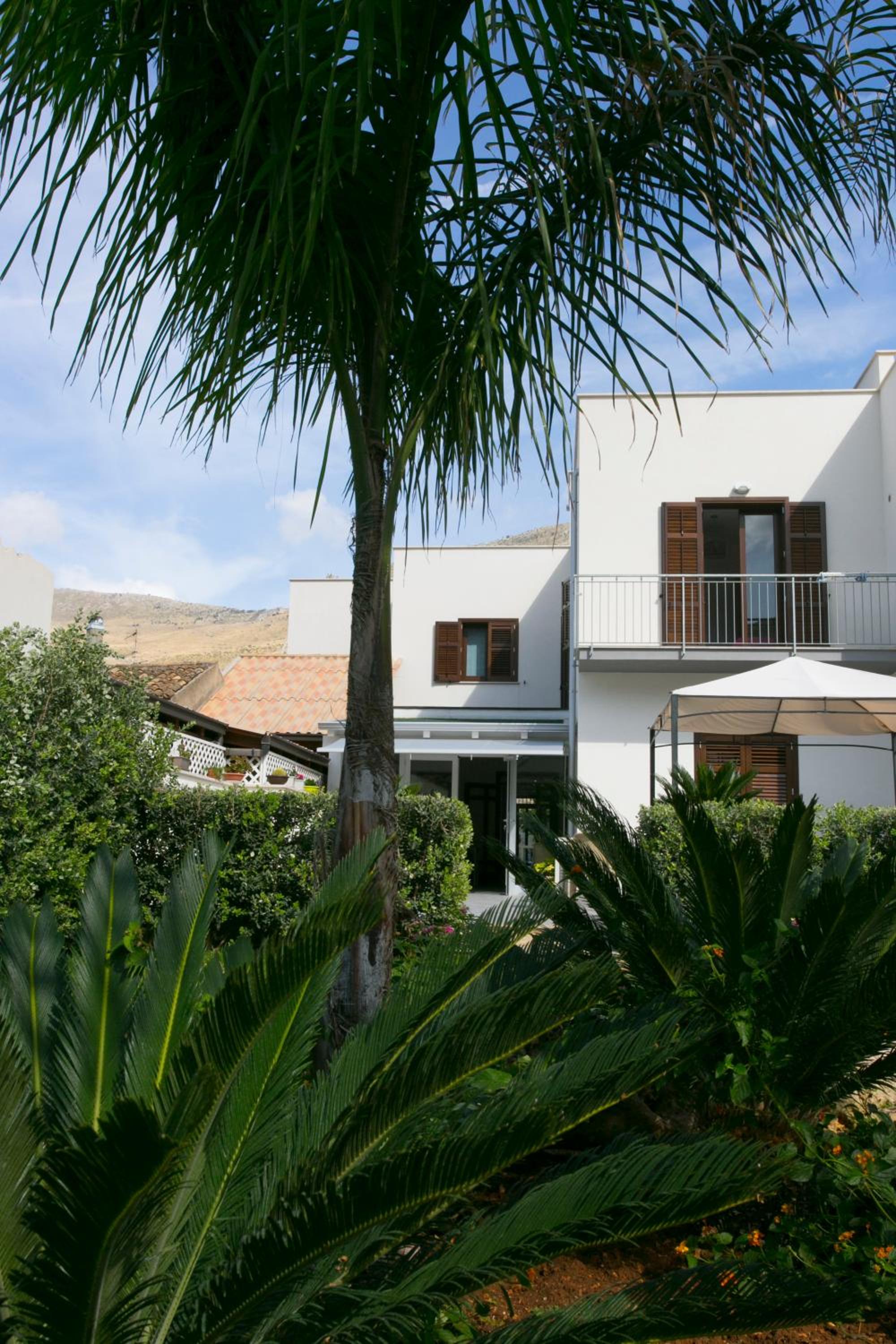 Rotte e Sentieri B&B