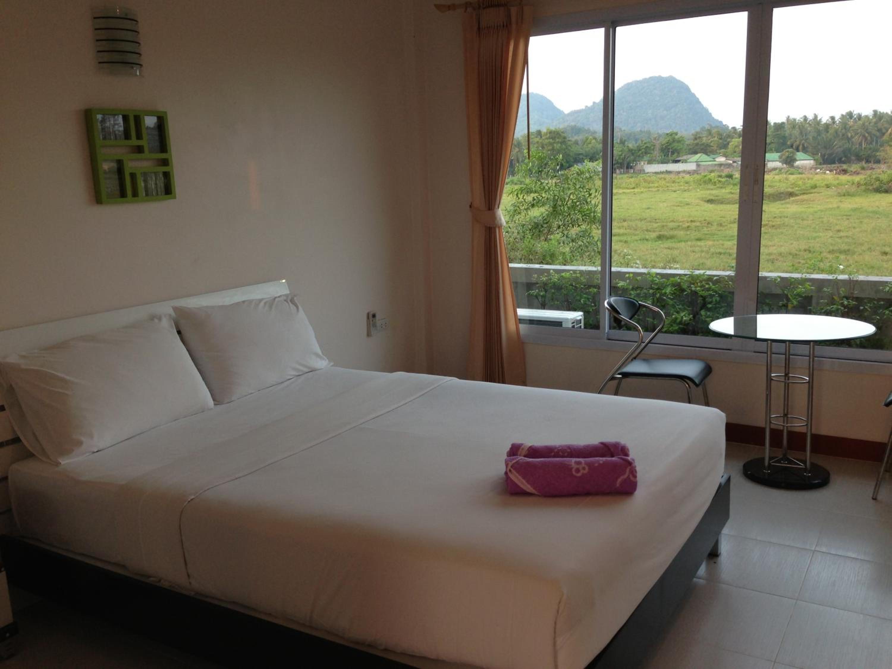 Siriburi Resort