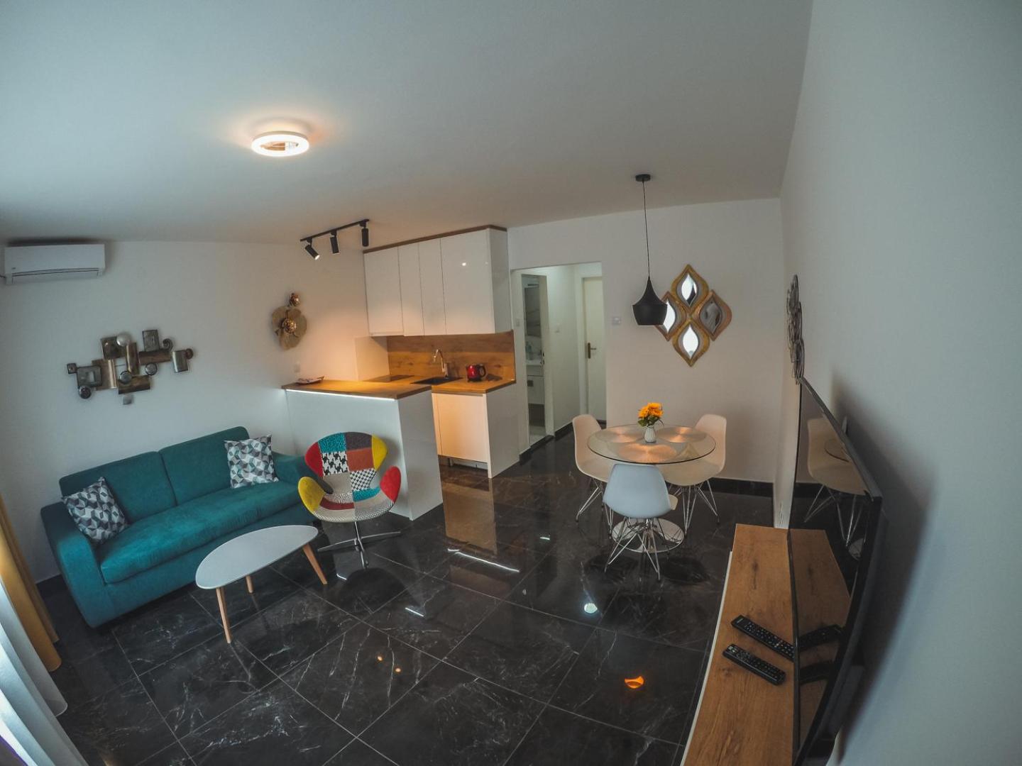Apartment Latin Bridge