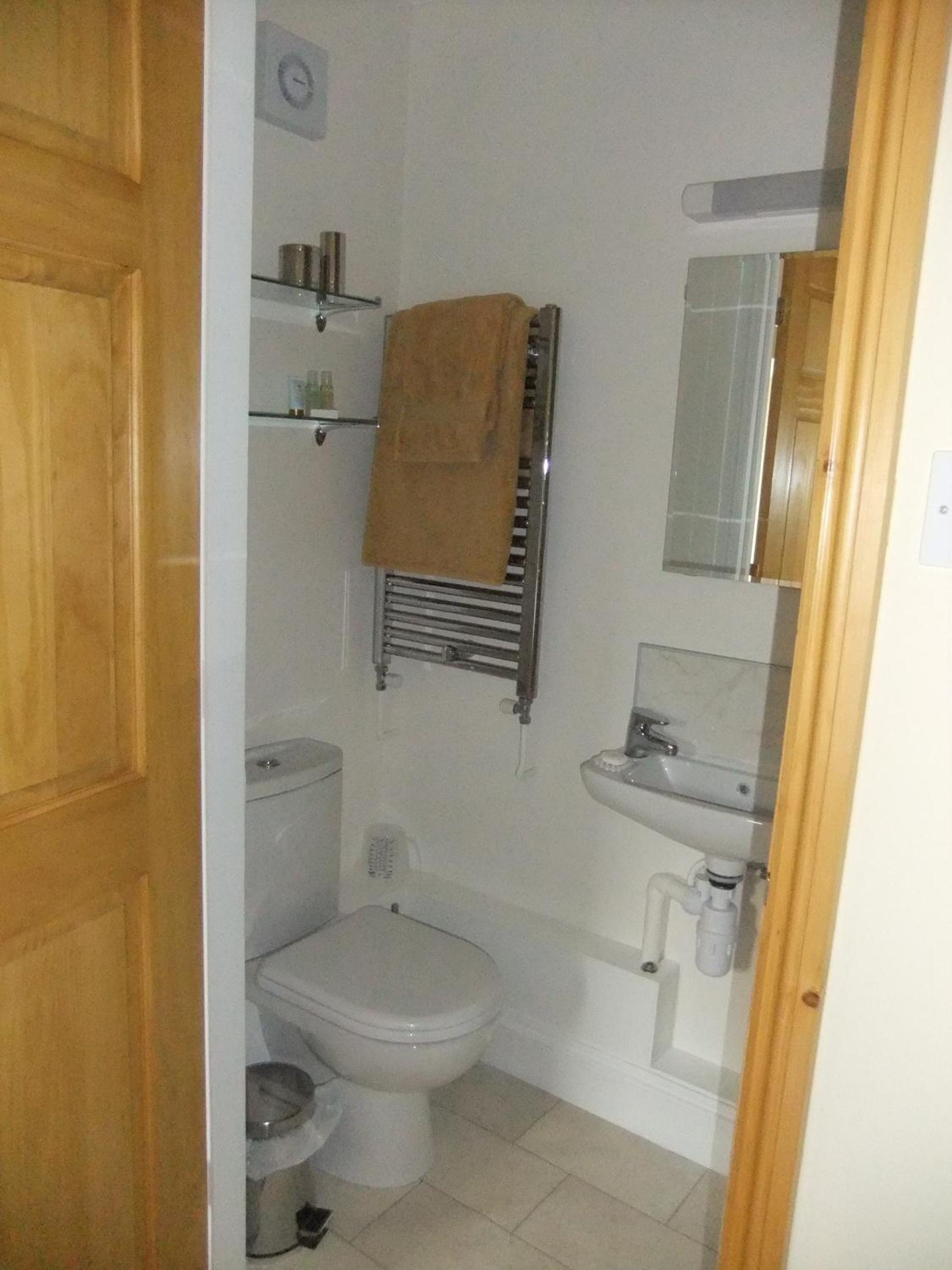 Kings Lynn Vacations - St Mary's Lodge B and B - Property Image 1