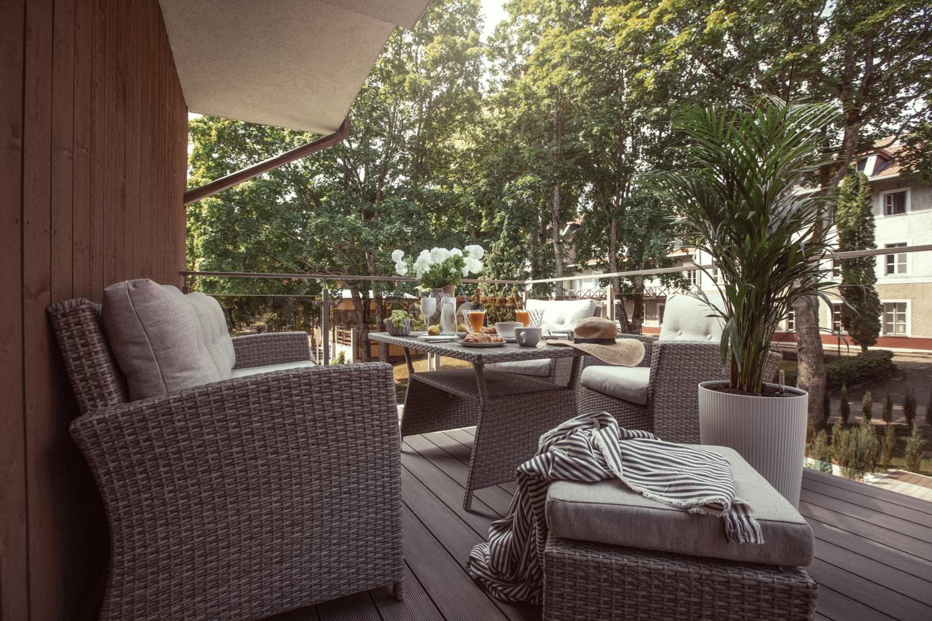balance & terrace