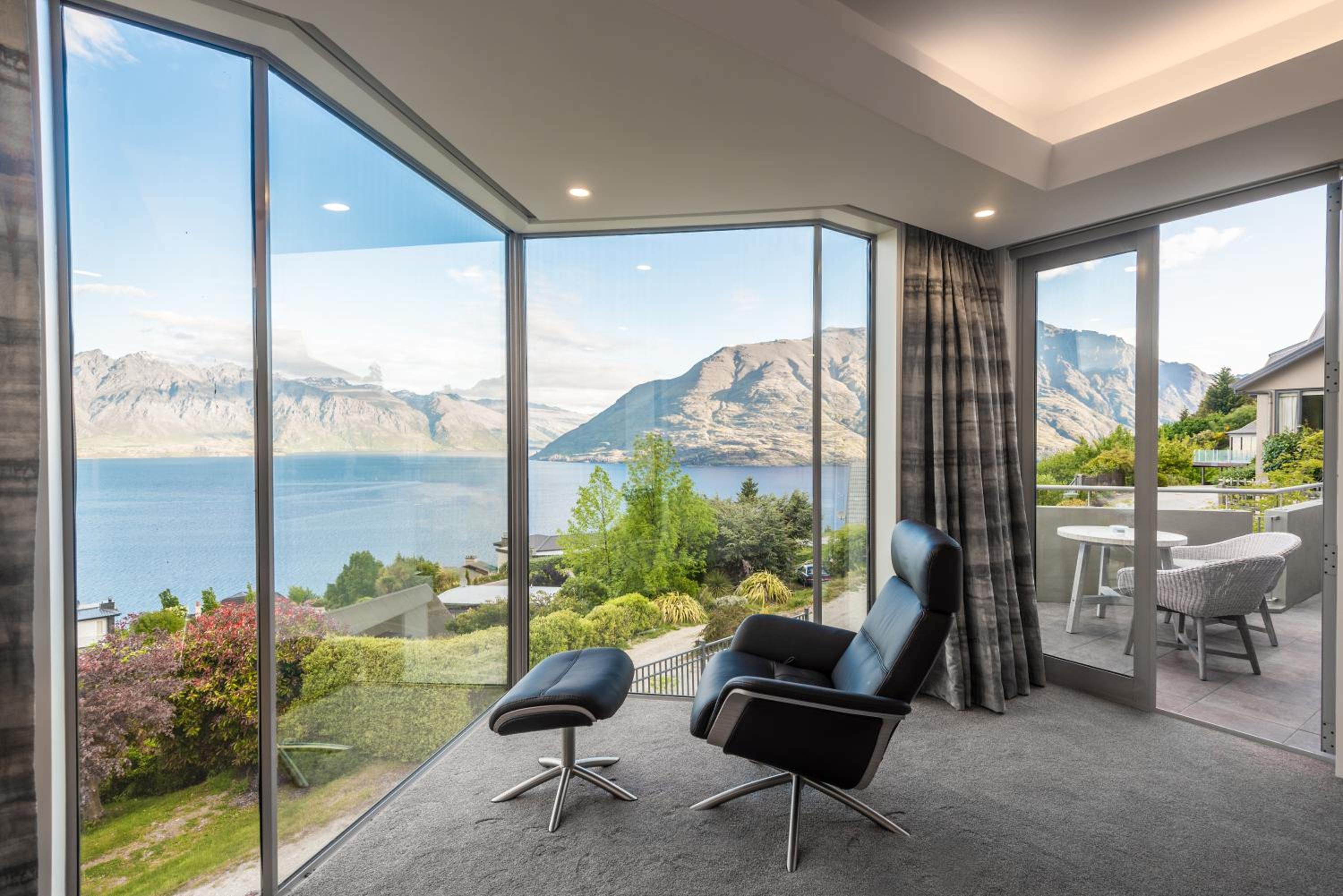 Infinity Collection-Queenstown Luxury House view 2