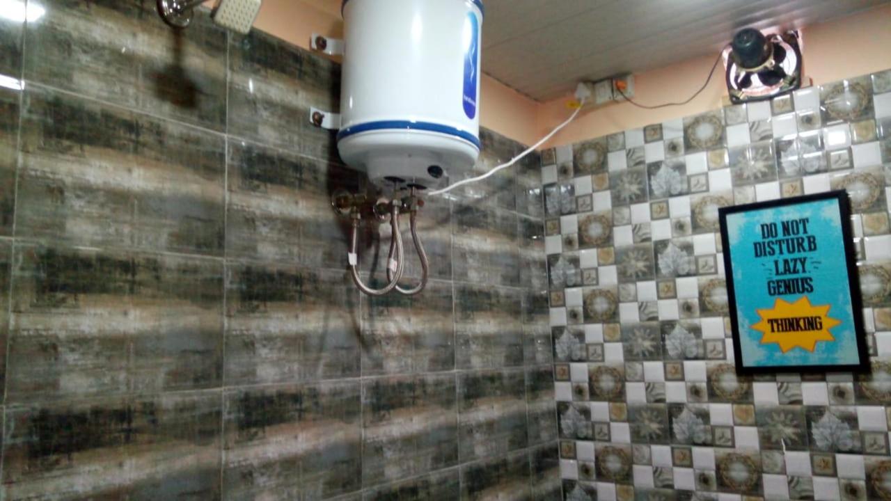 12 Homestay Apartments view 5
