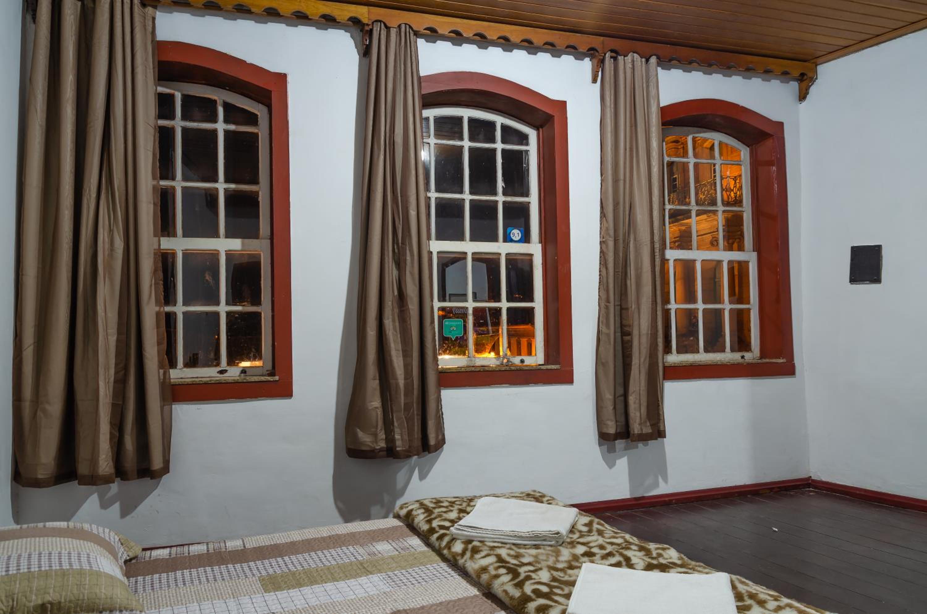 Caminhos De Ouro Preto