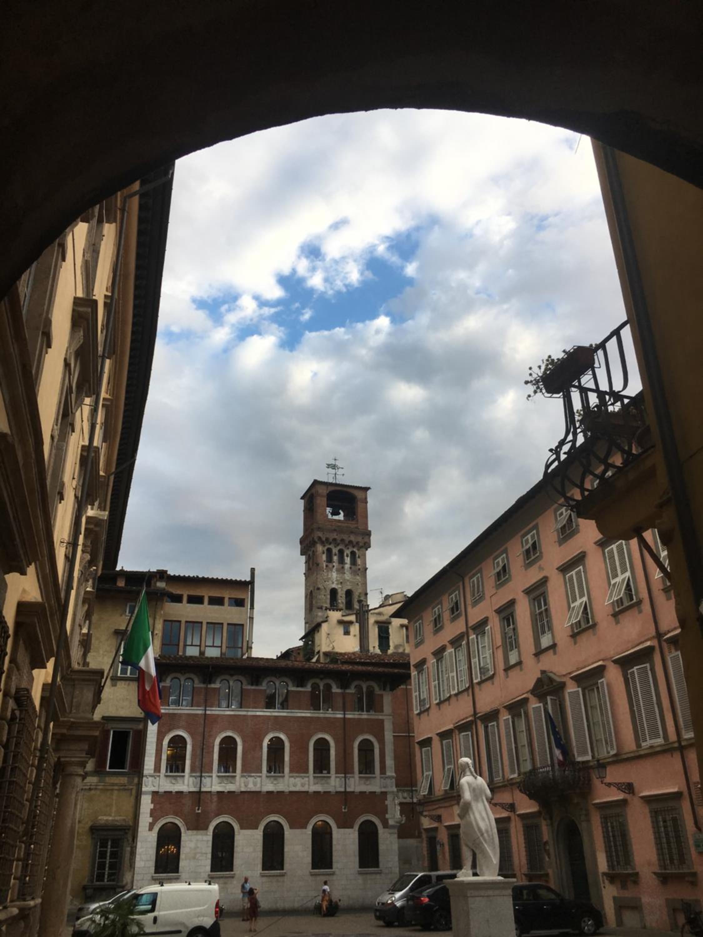Vicolo del Geppone en Lucca — other