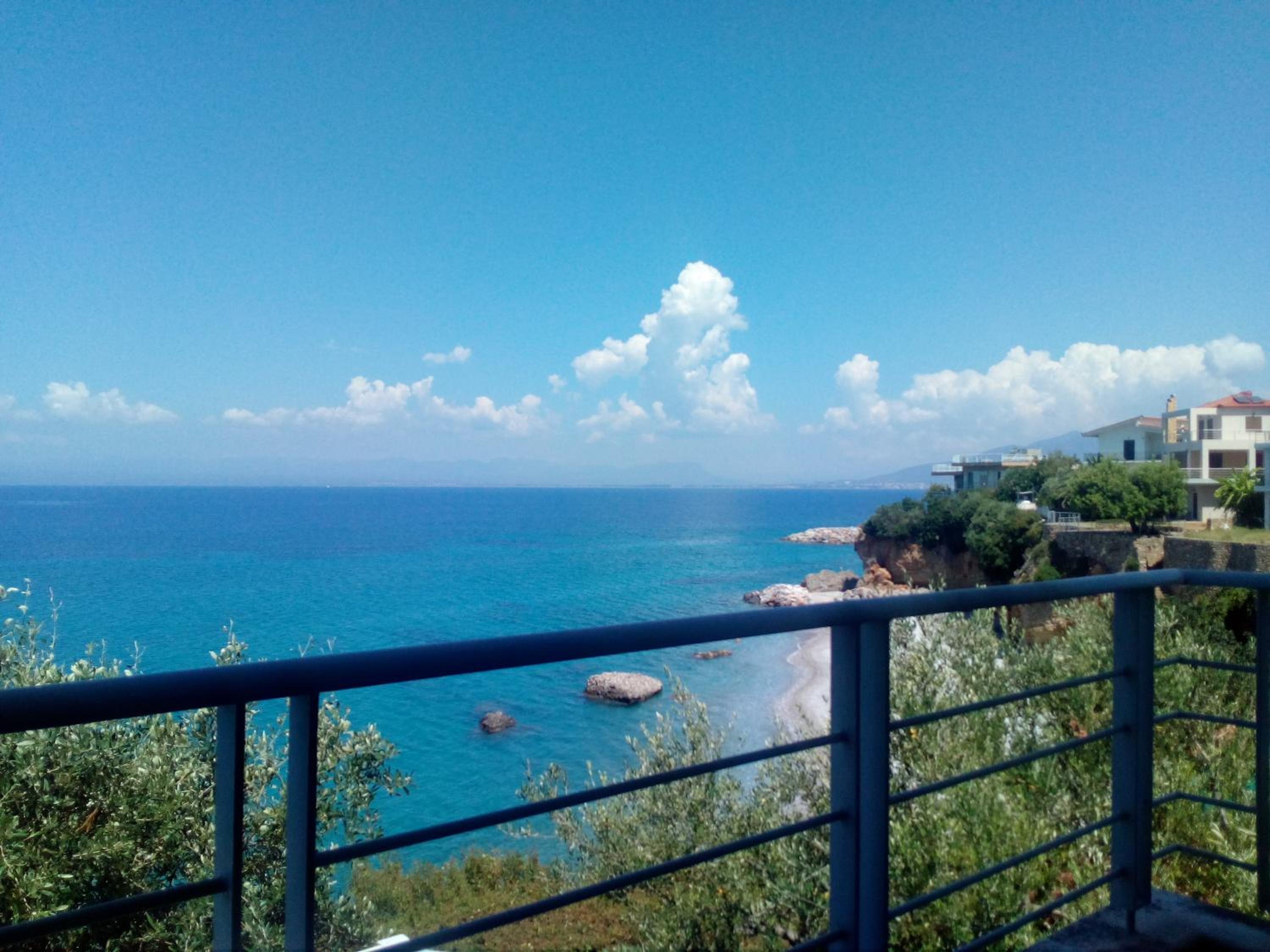 Avia Holiday Homes