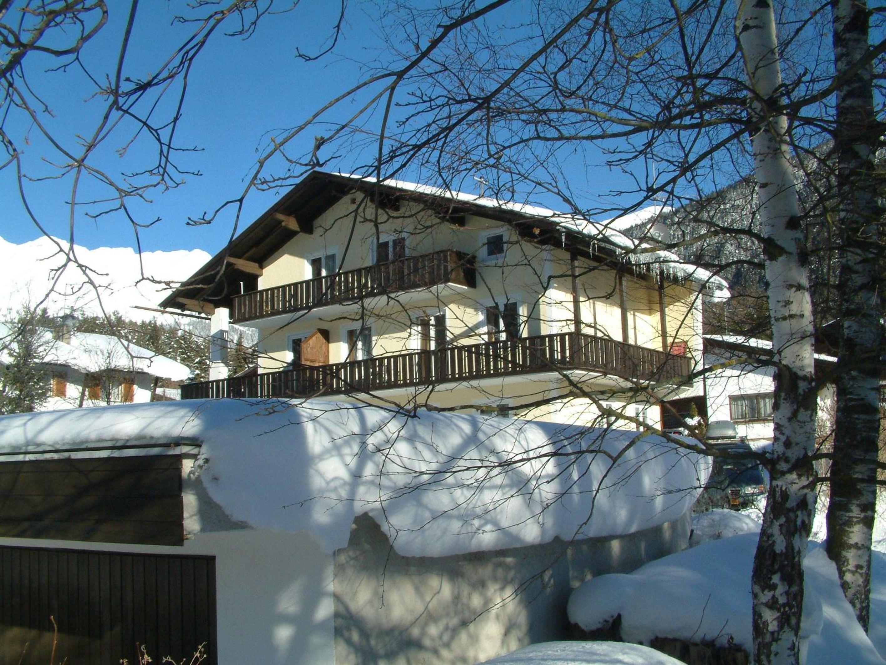 Photo 23