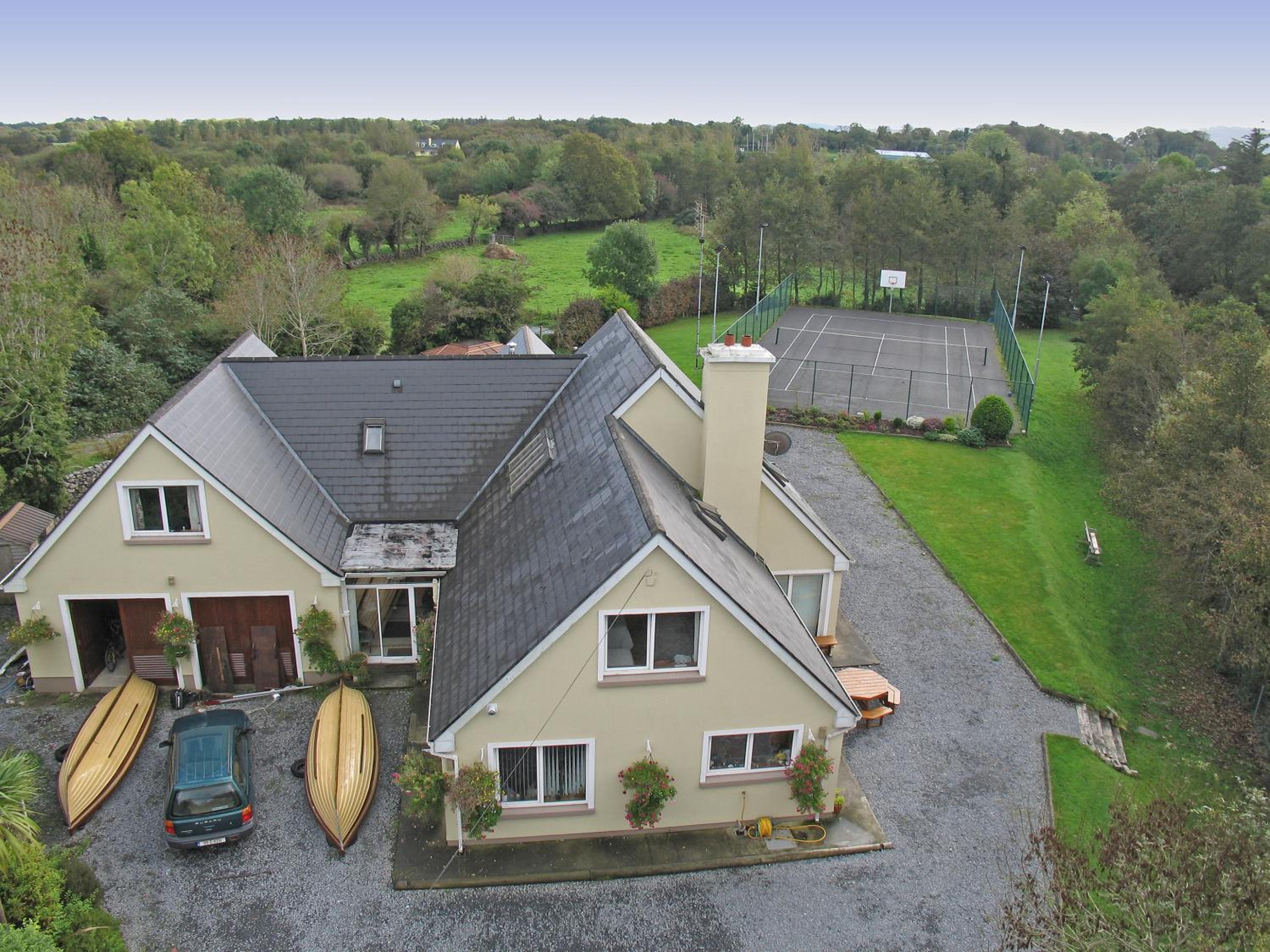 Camillaun Lodge with Lough Corrib Boat Hire view 2