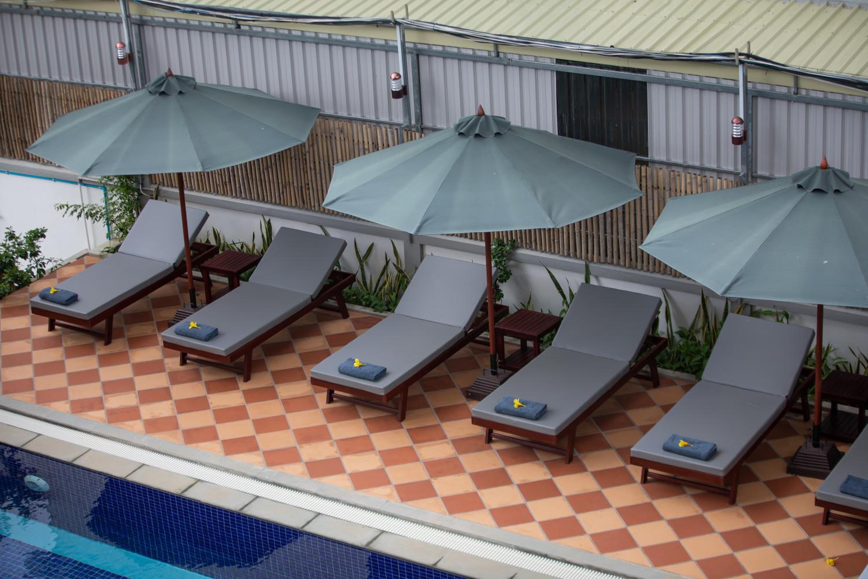 Botoum Hostel