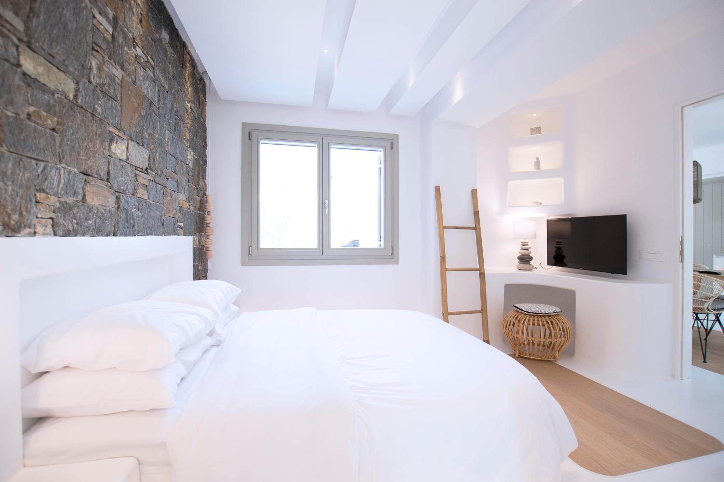 Potami Home by Rocks Estates photo 5