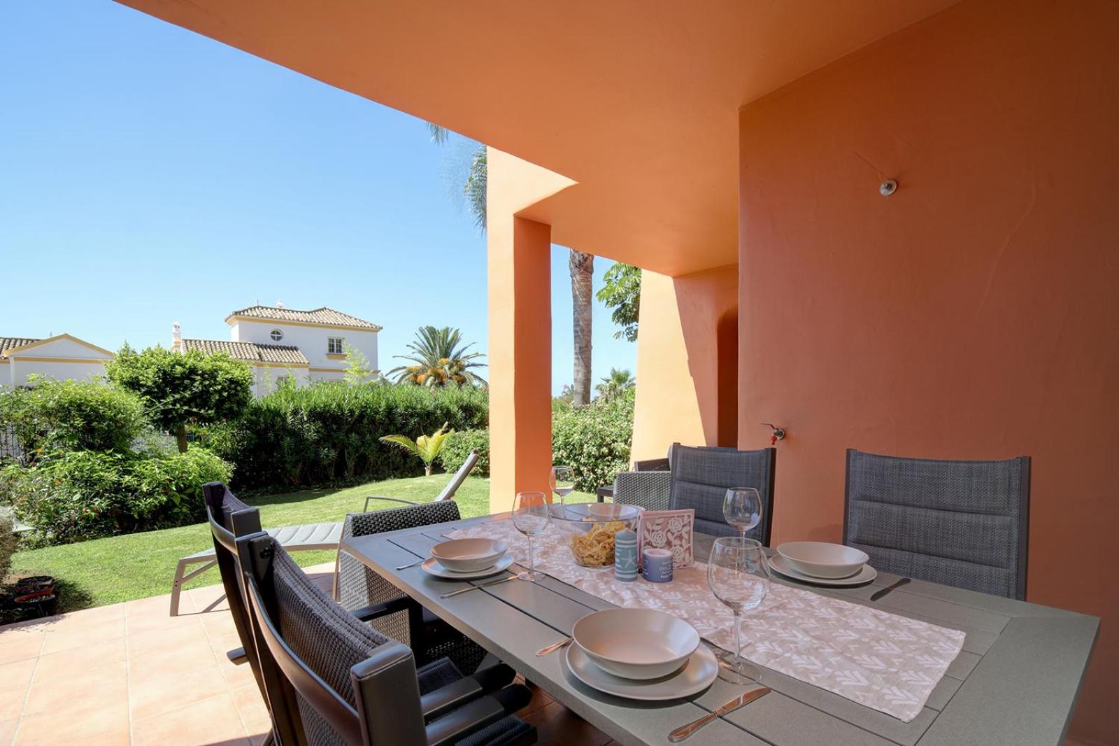 Garden home near the Beach