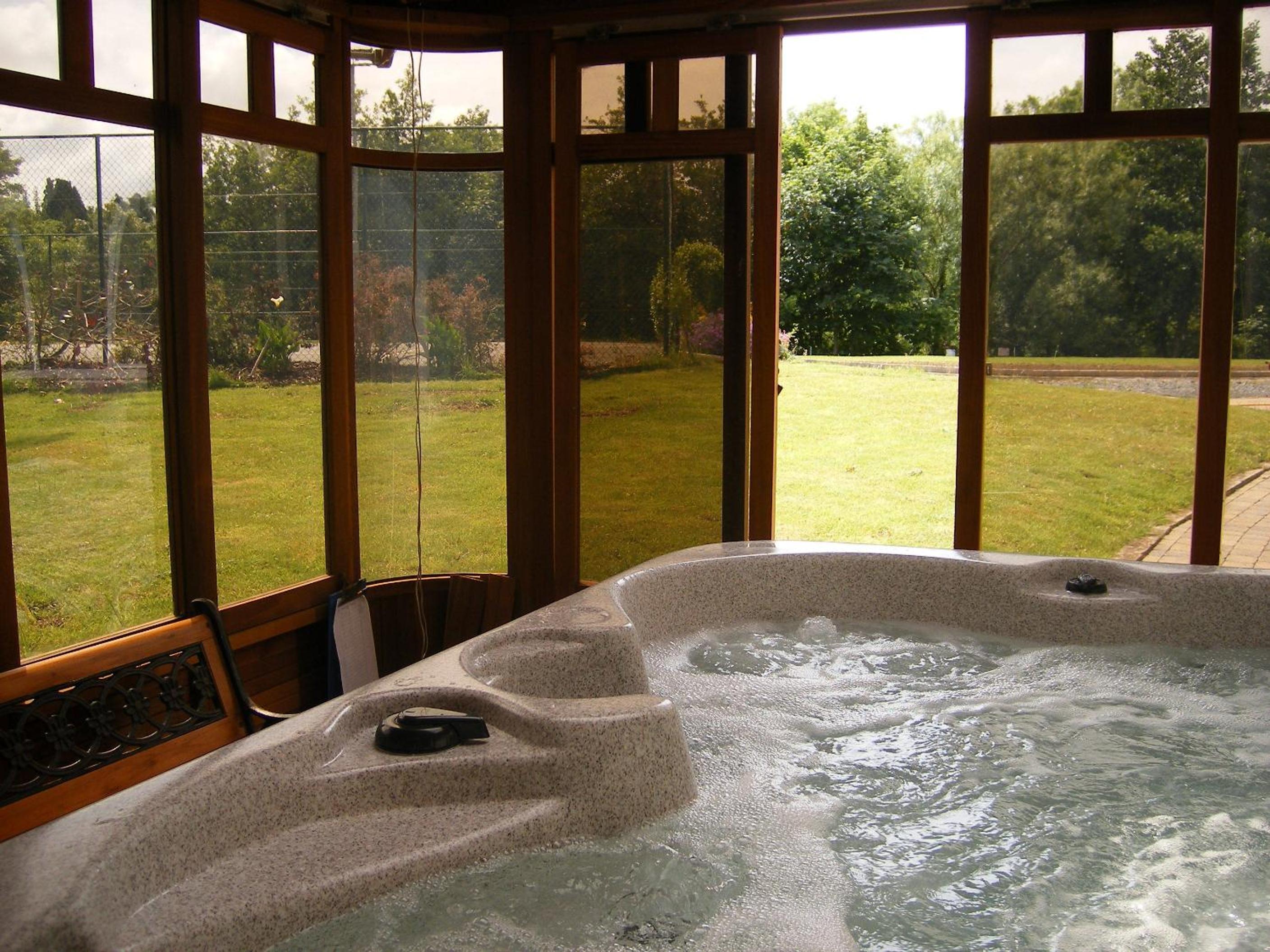 Camillaun Lodge with Lough Corrib Boat Hire view 3