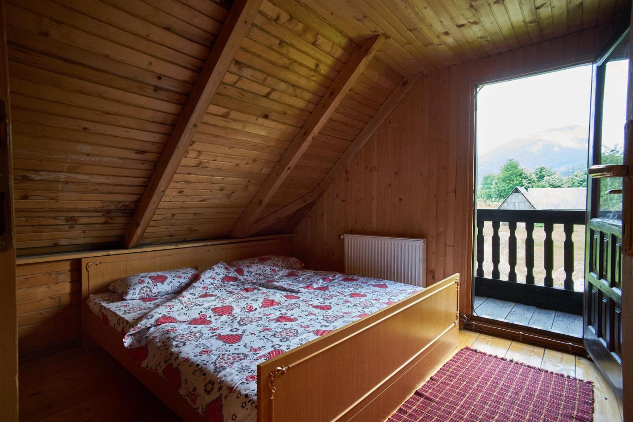 Cottage Walnut view 5