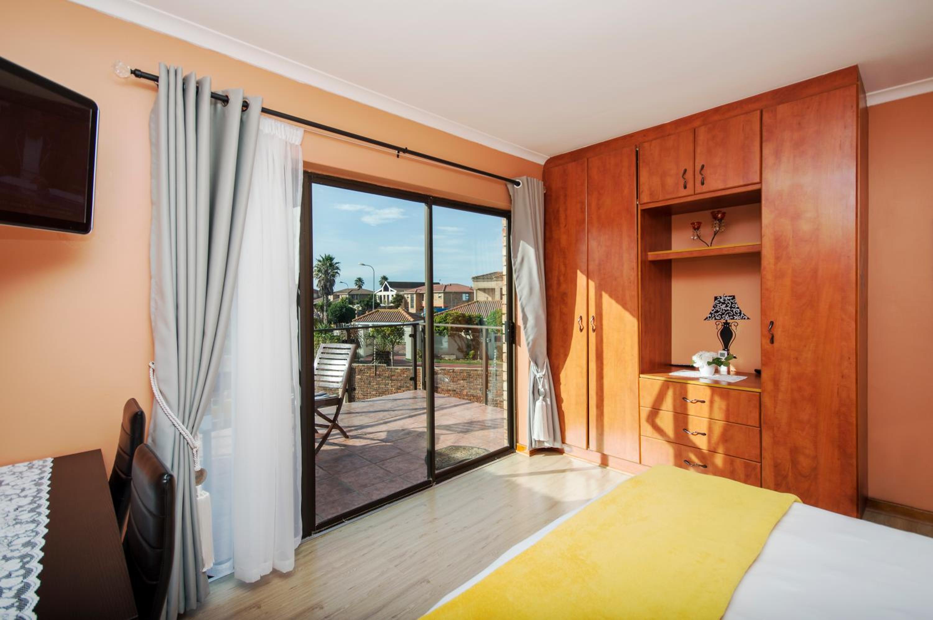 King Guest Lodge