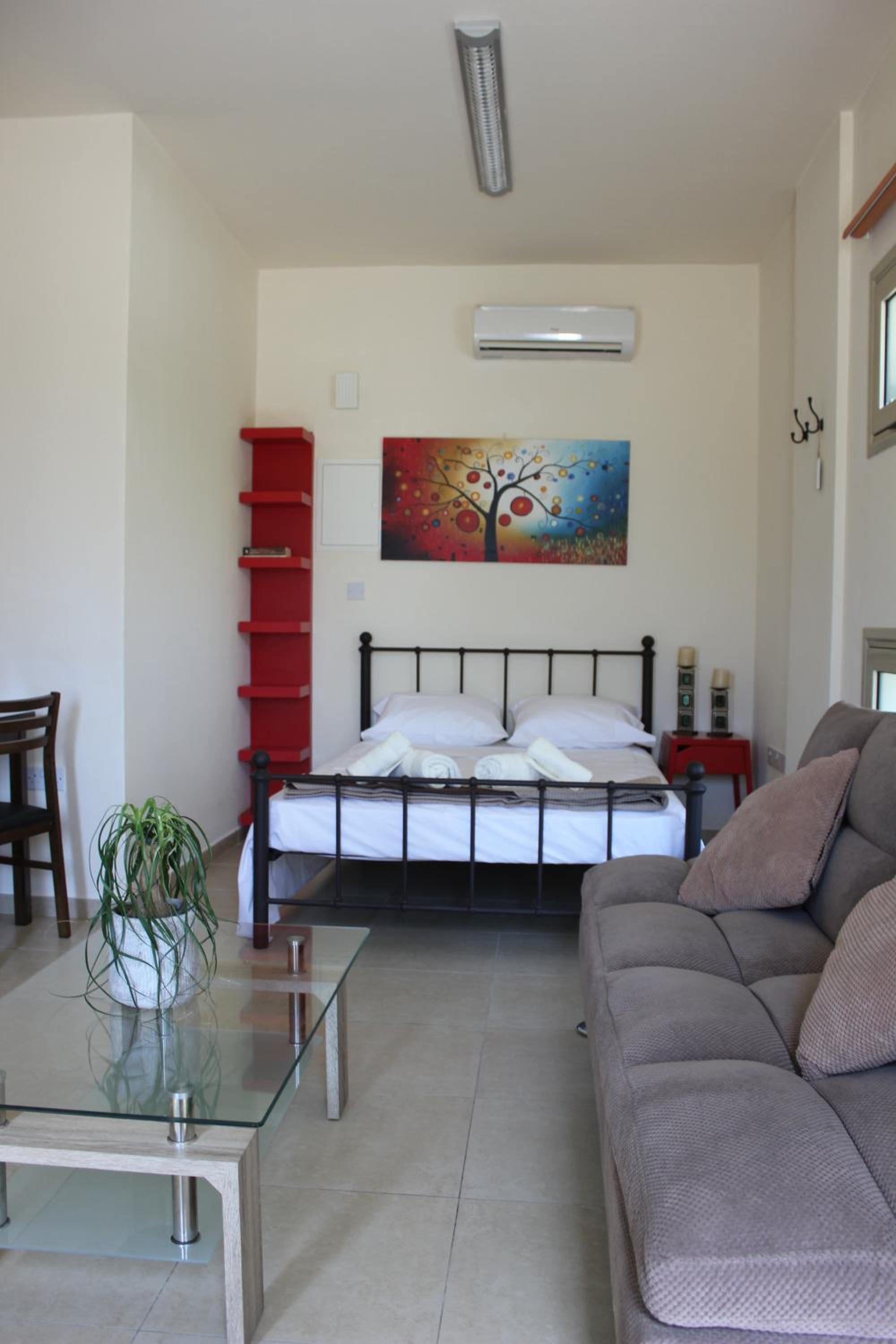 Kerynia Apartments