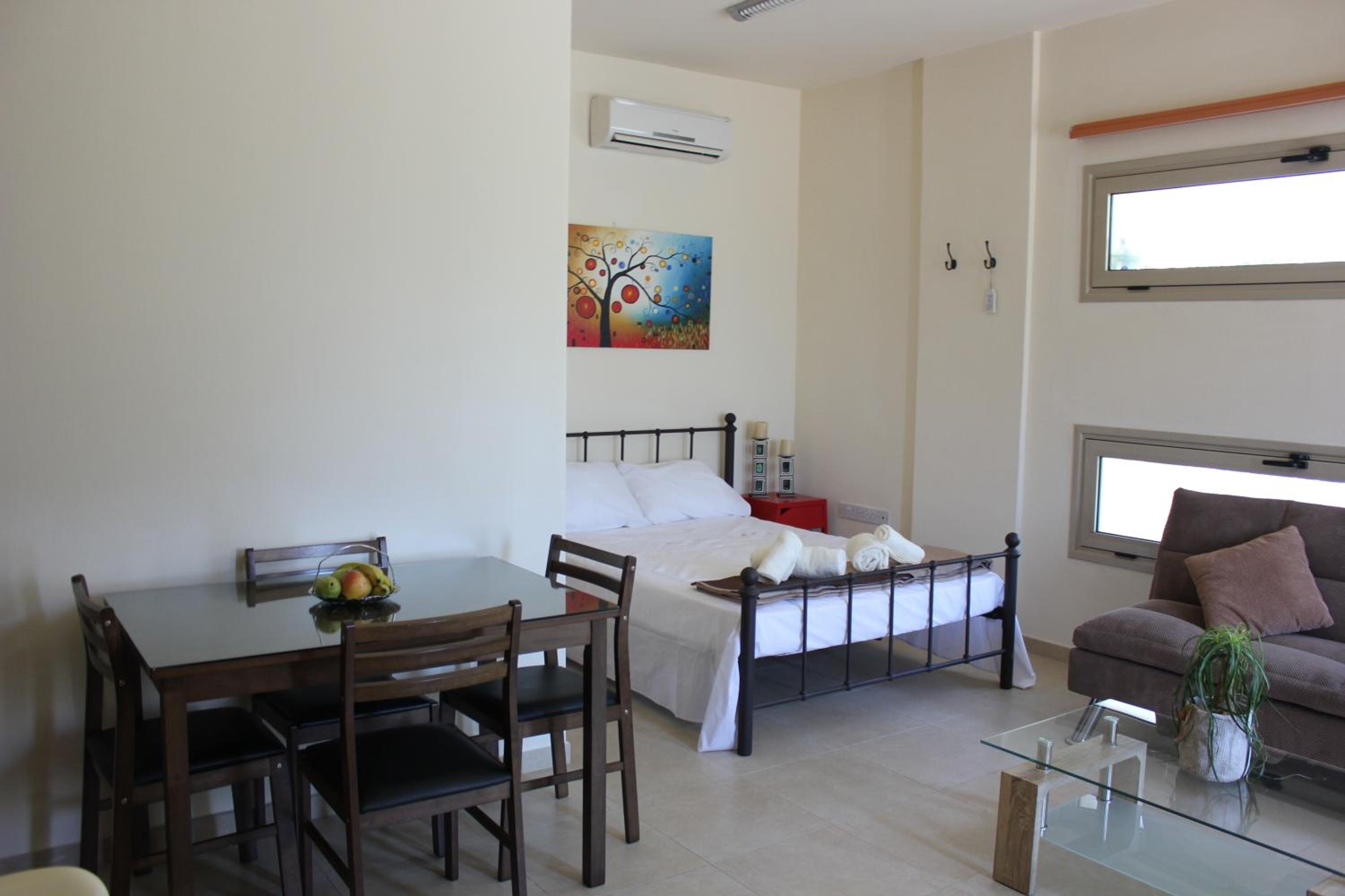 Kerynia Apartments