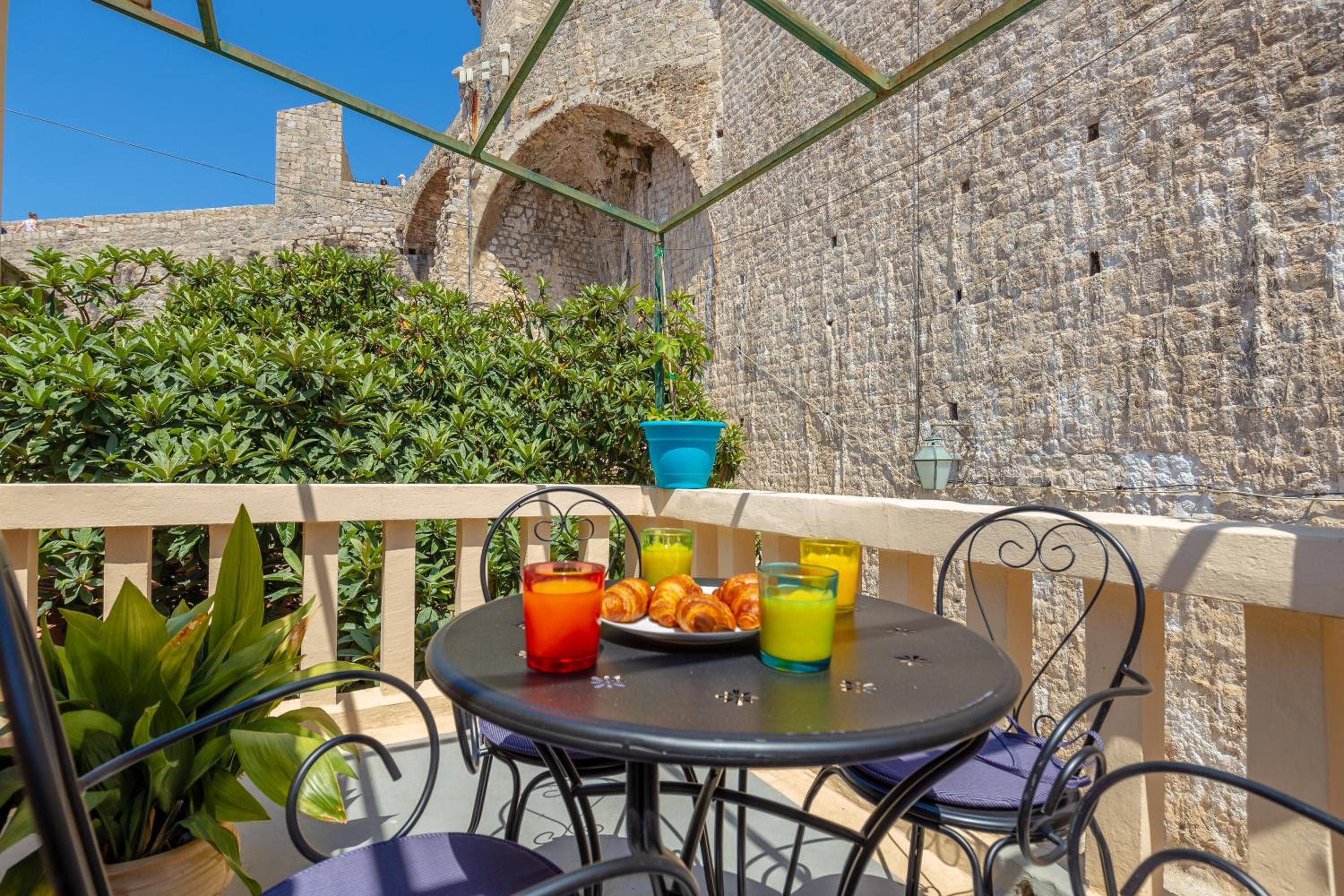Dominium Old City Suite