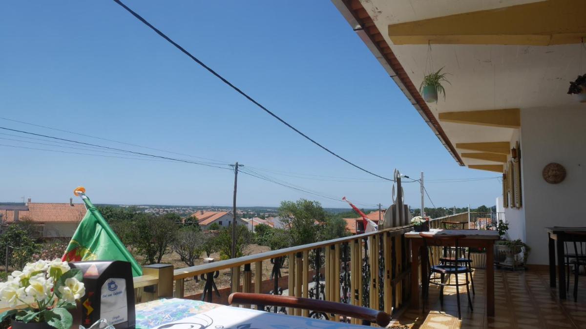 Casa Deixa-O-Resto Guesthouse view 4