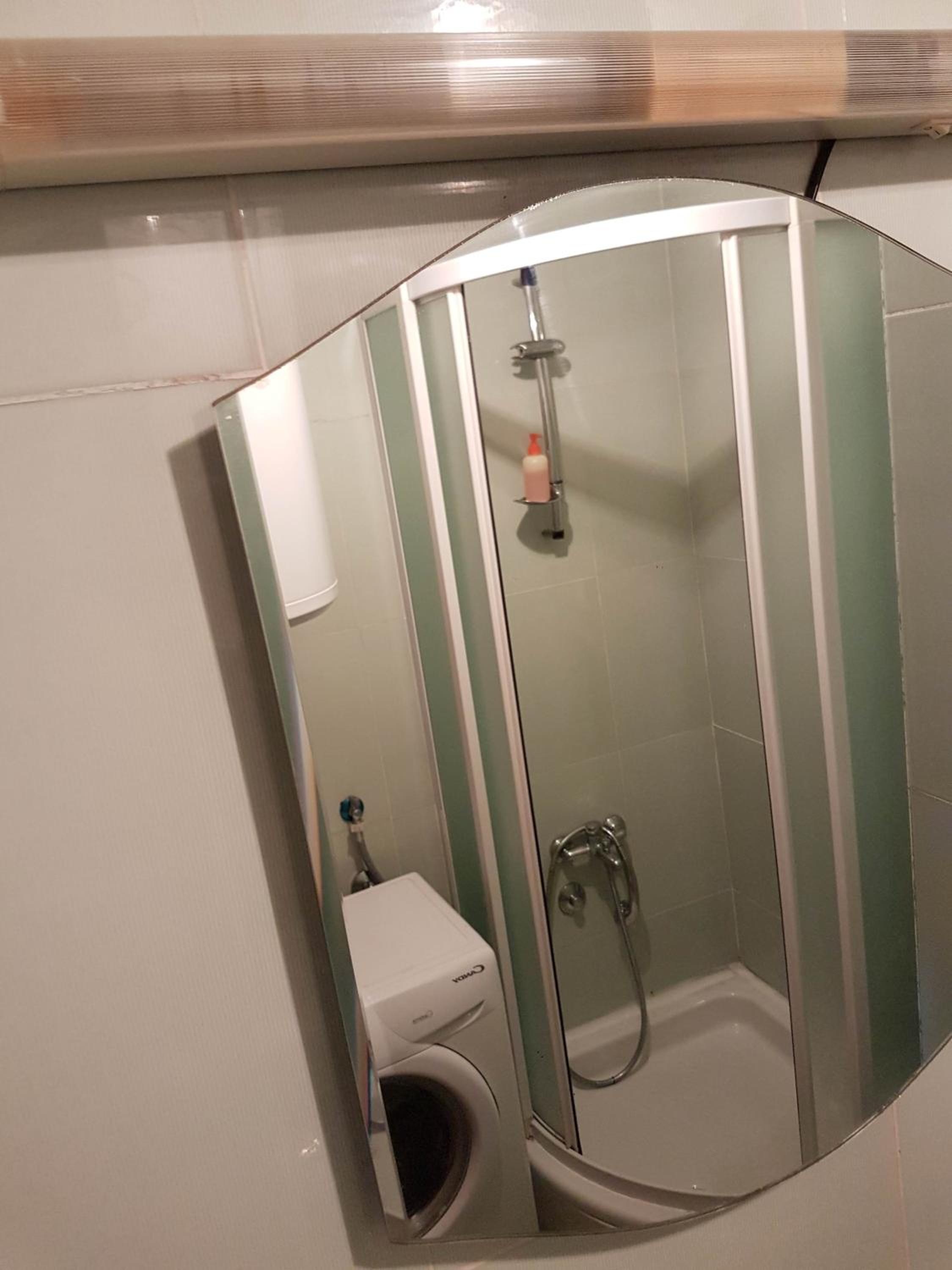 Recently renovated Delta Apartment view 5