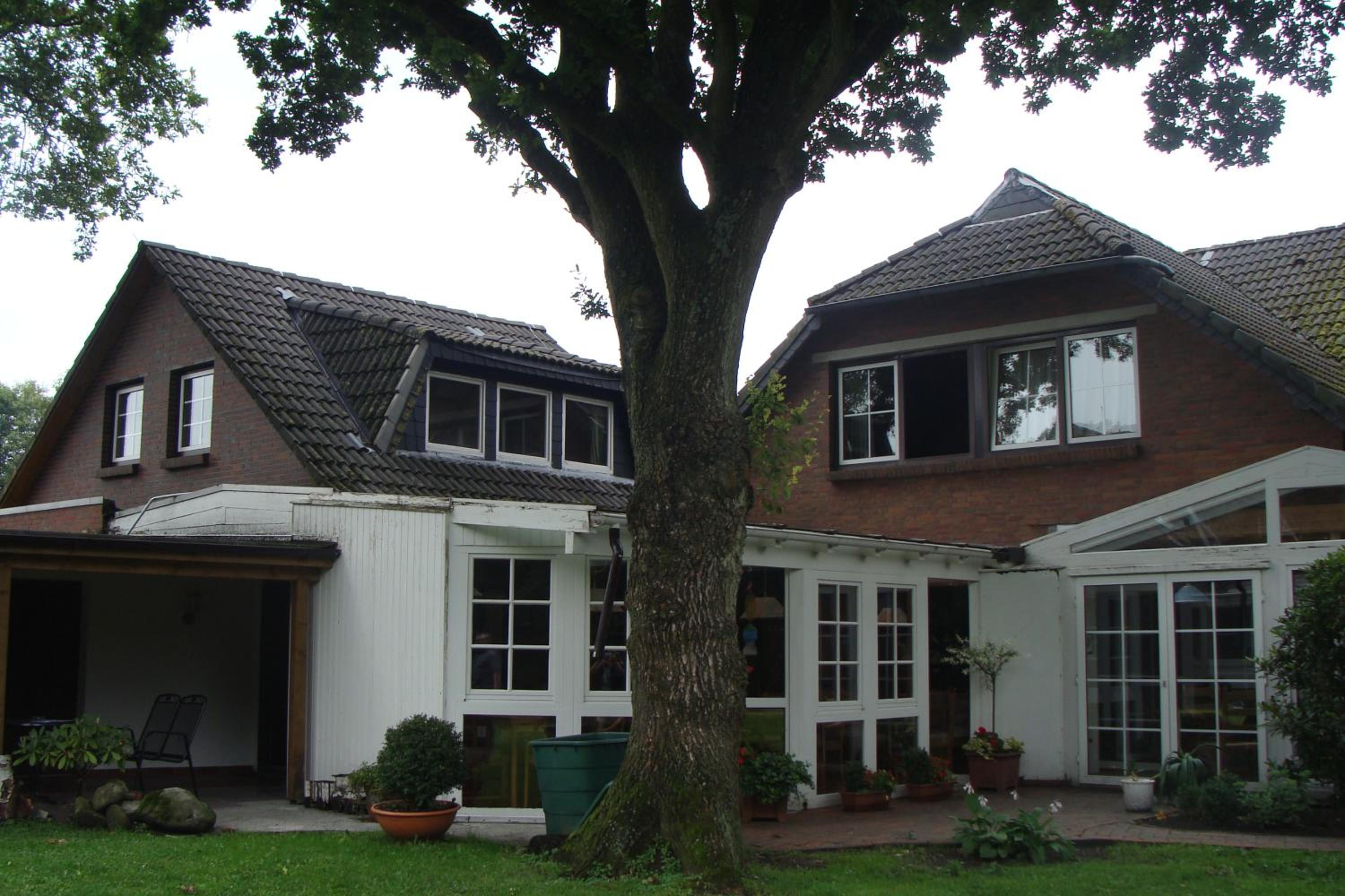 Schumacher's Landhaus - Bücherhotel