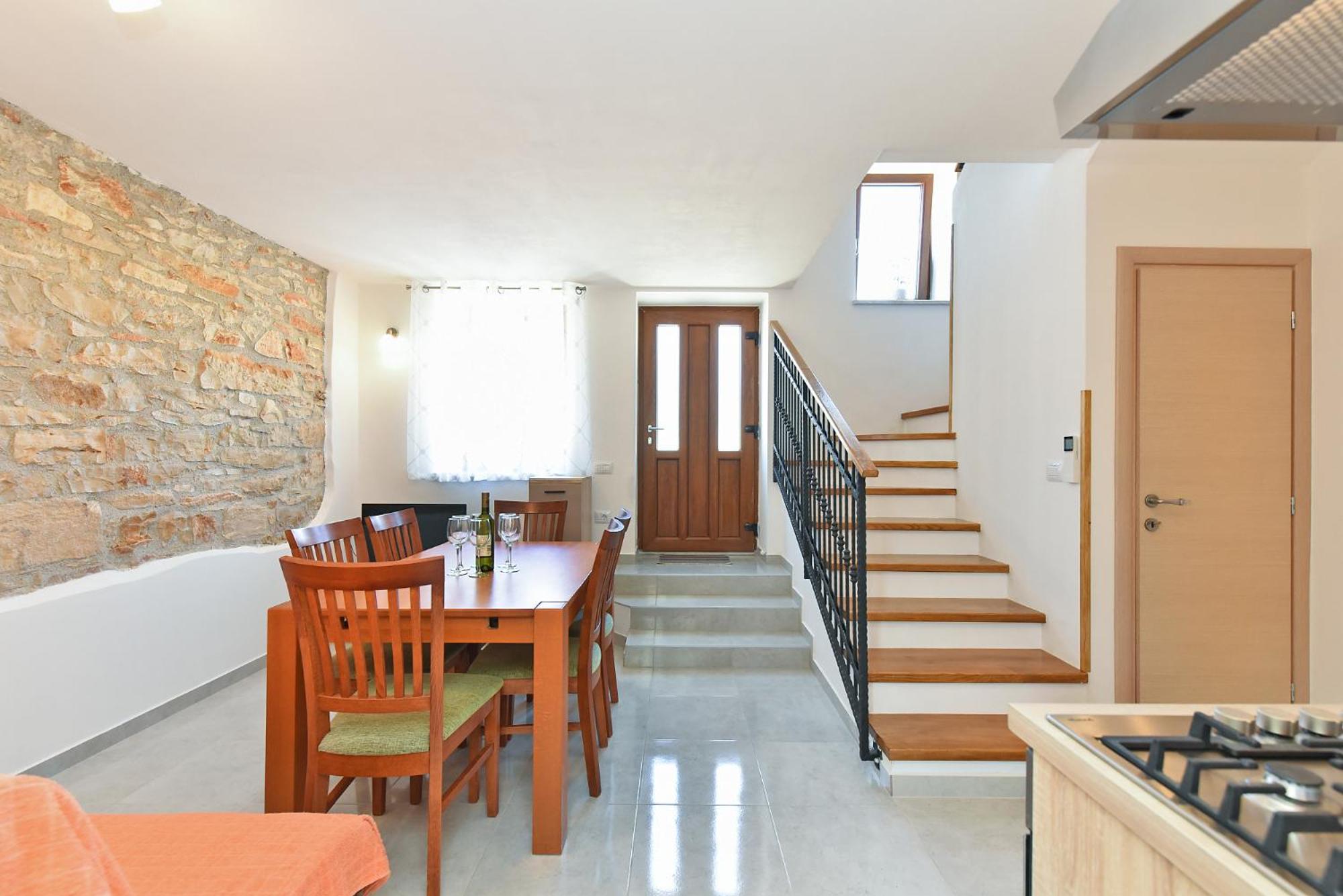 House Bruno 1735 view 5