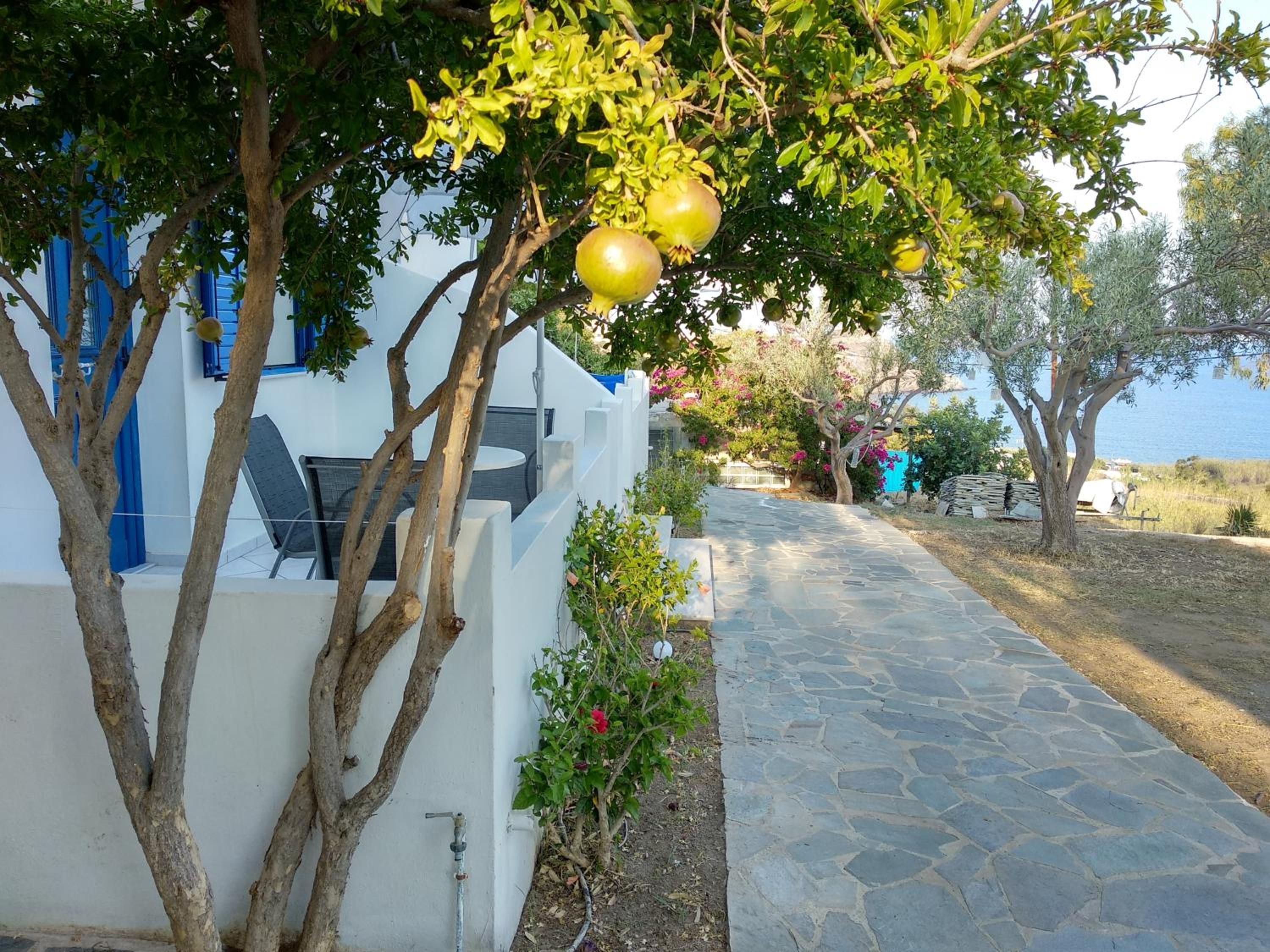 Litus Studios Syros view 3