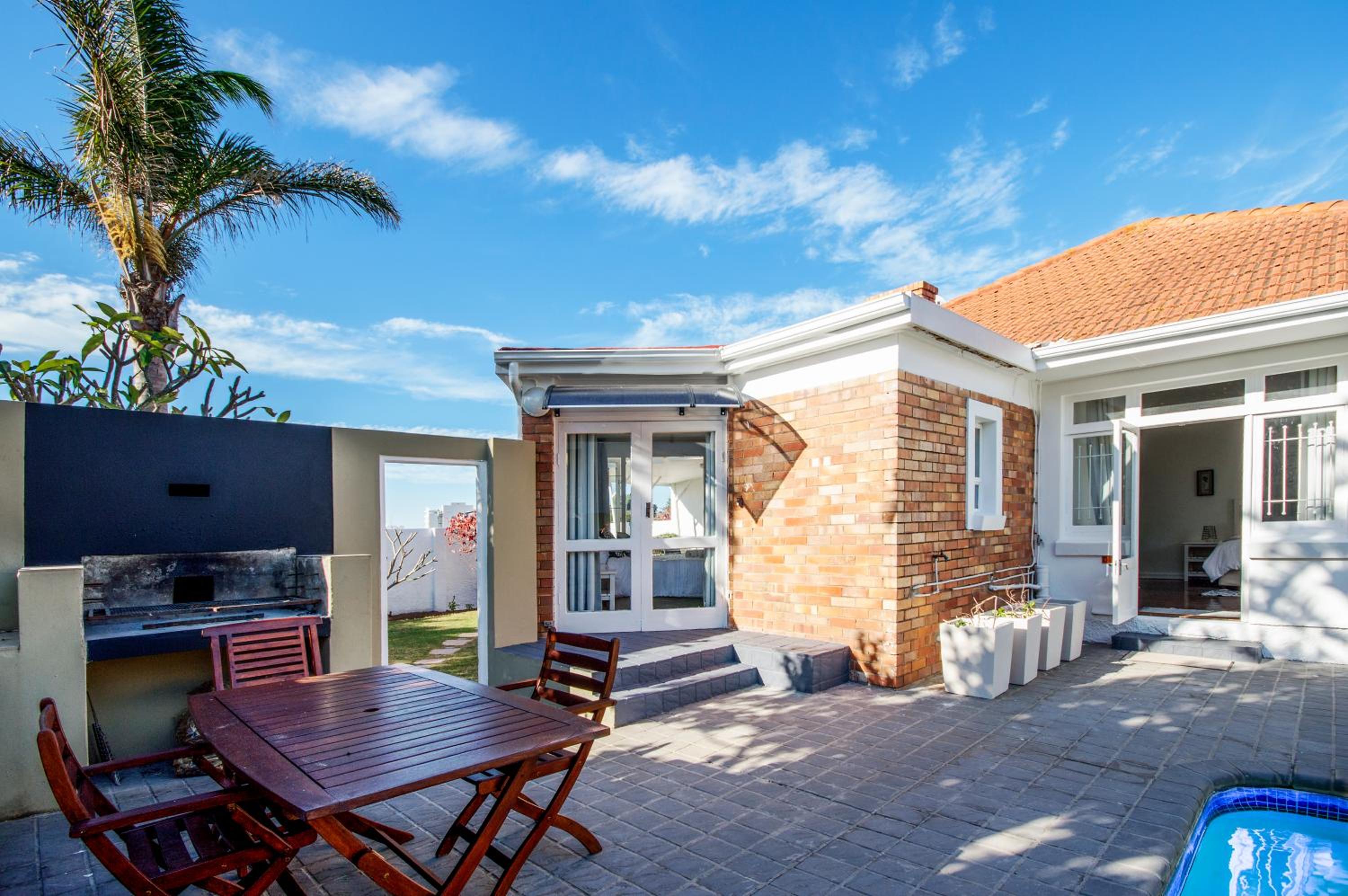 Emabaleni Guest House PTY LTD