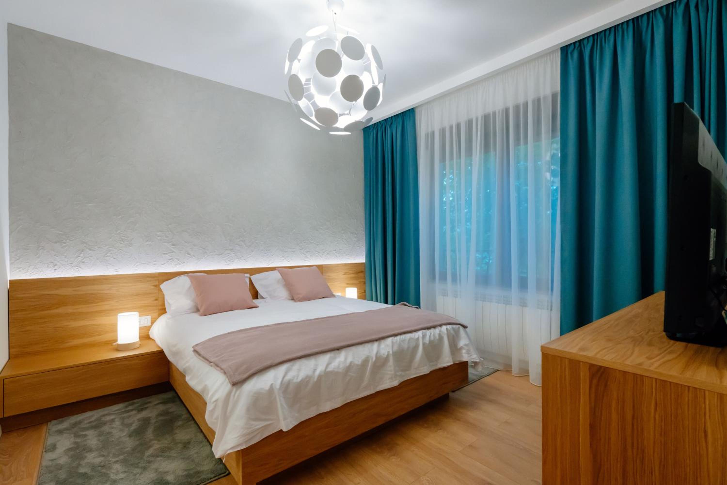 Arbans Elegant apartment in the city center view 4