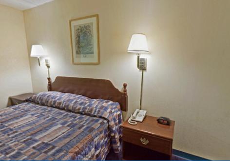 America's Inn - Leeds - Property Image 2