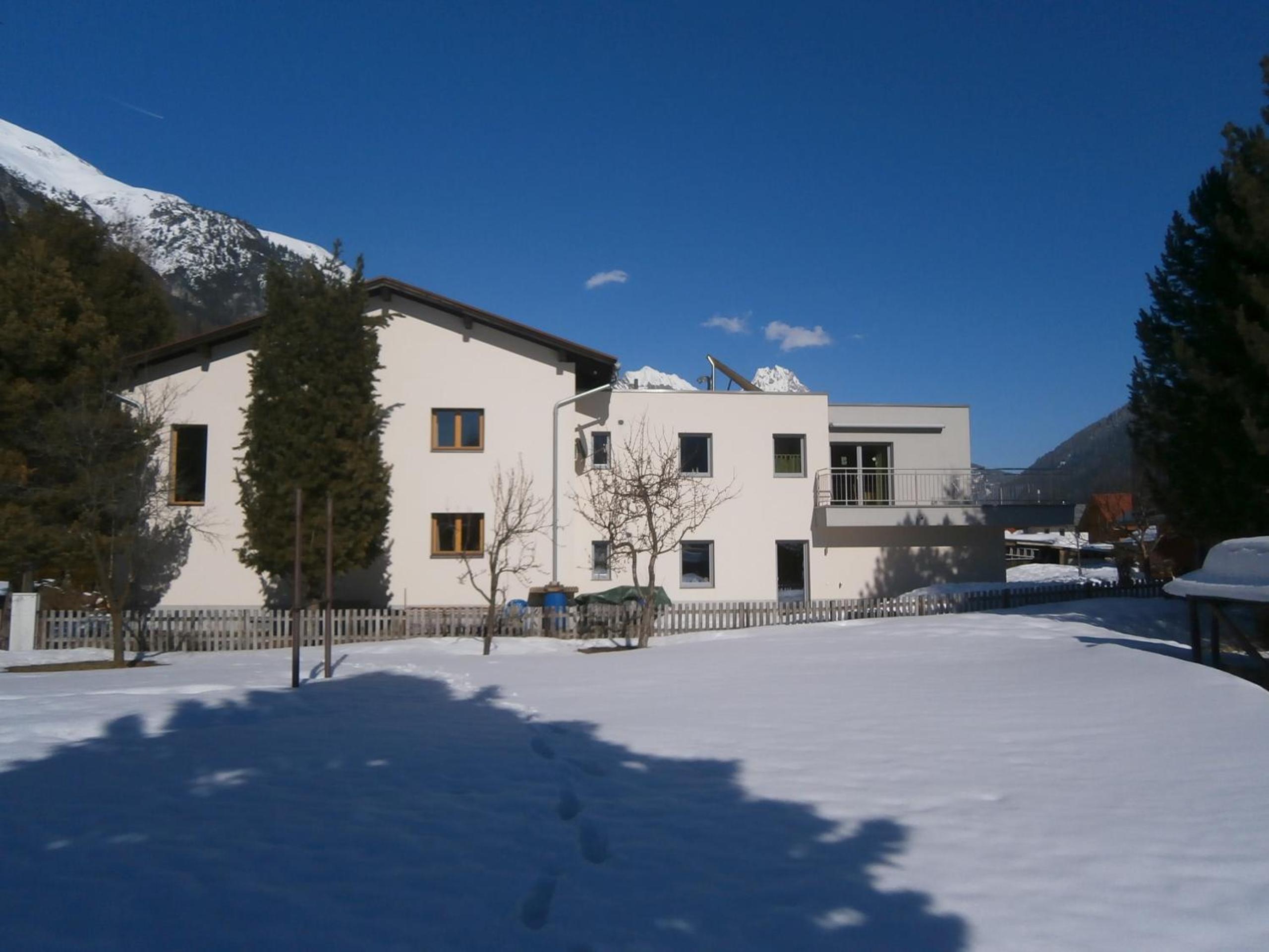 Photo 13