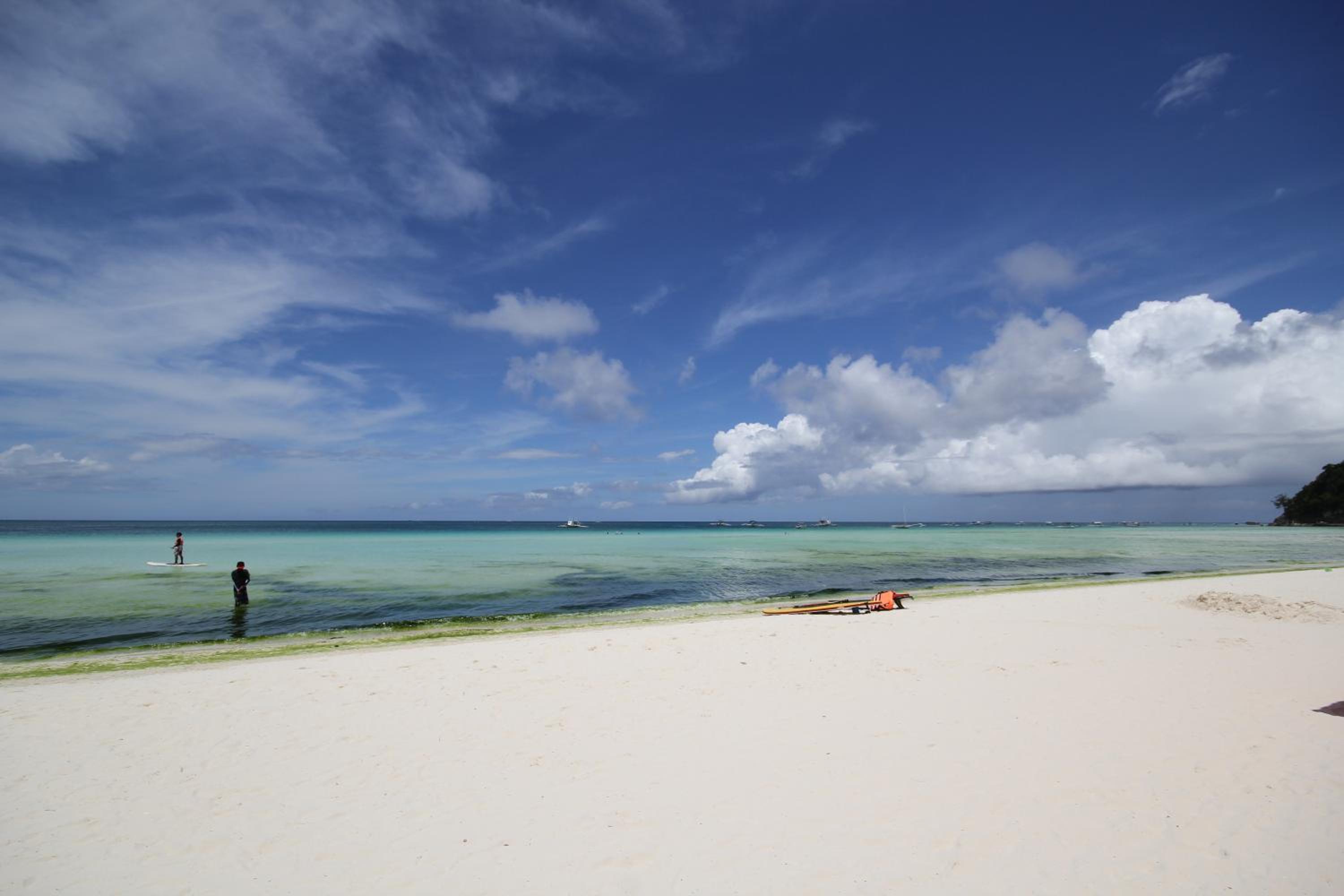 Bluewaves Beach House, Boracay - 13