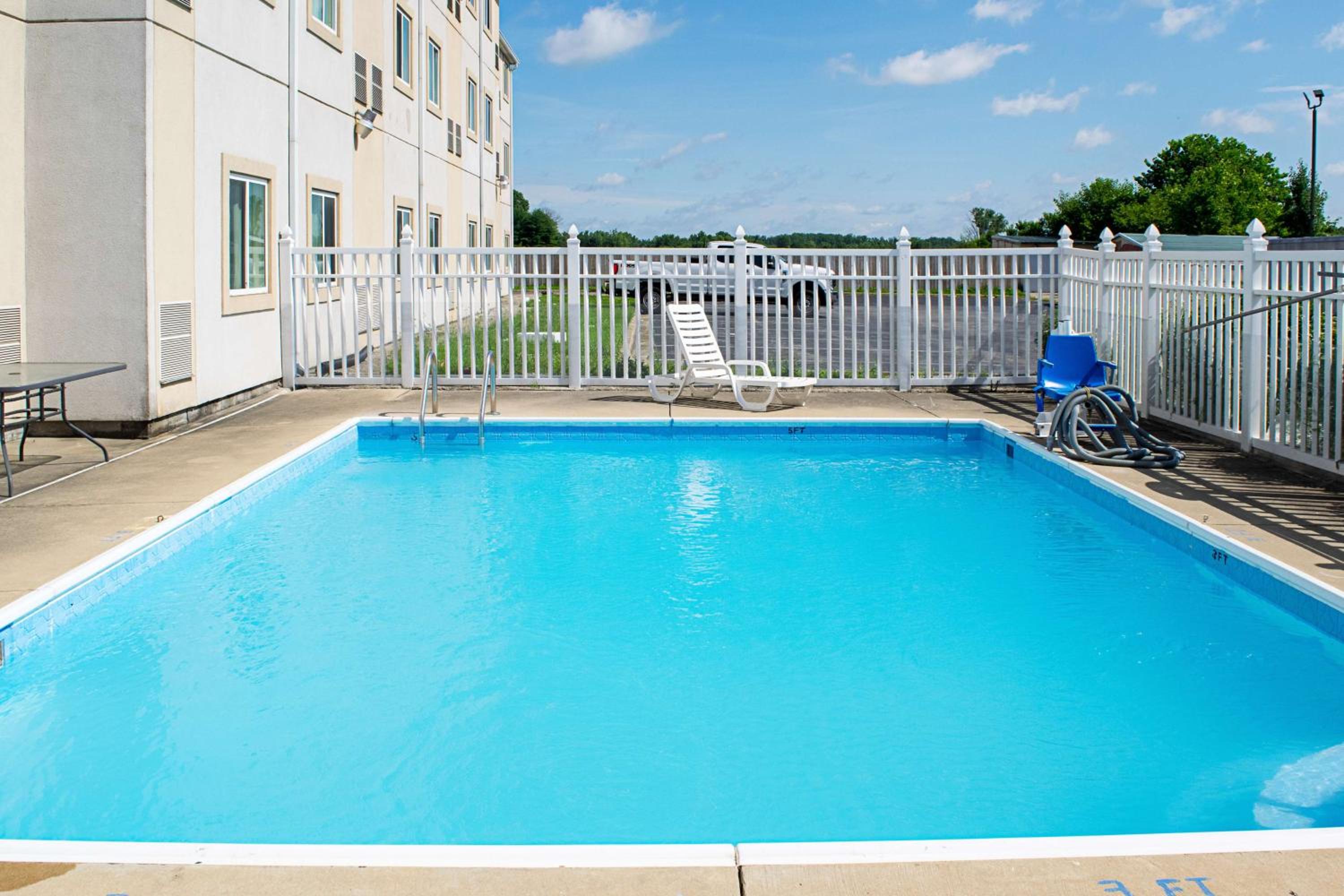 Seymour Vacations - Motel 6-Seymour, IN - North - Property Image 21