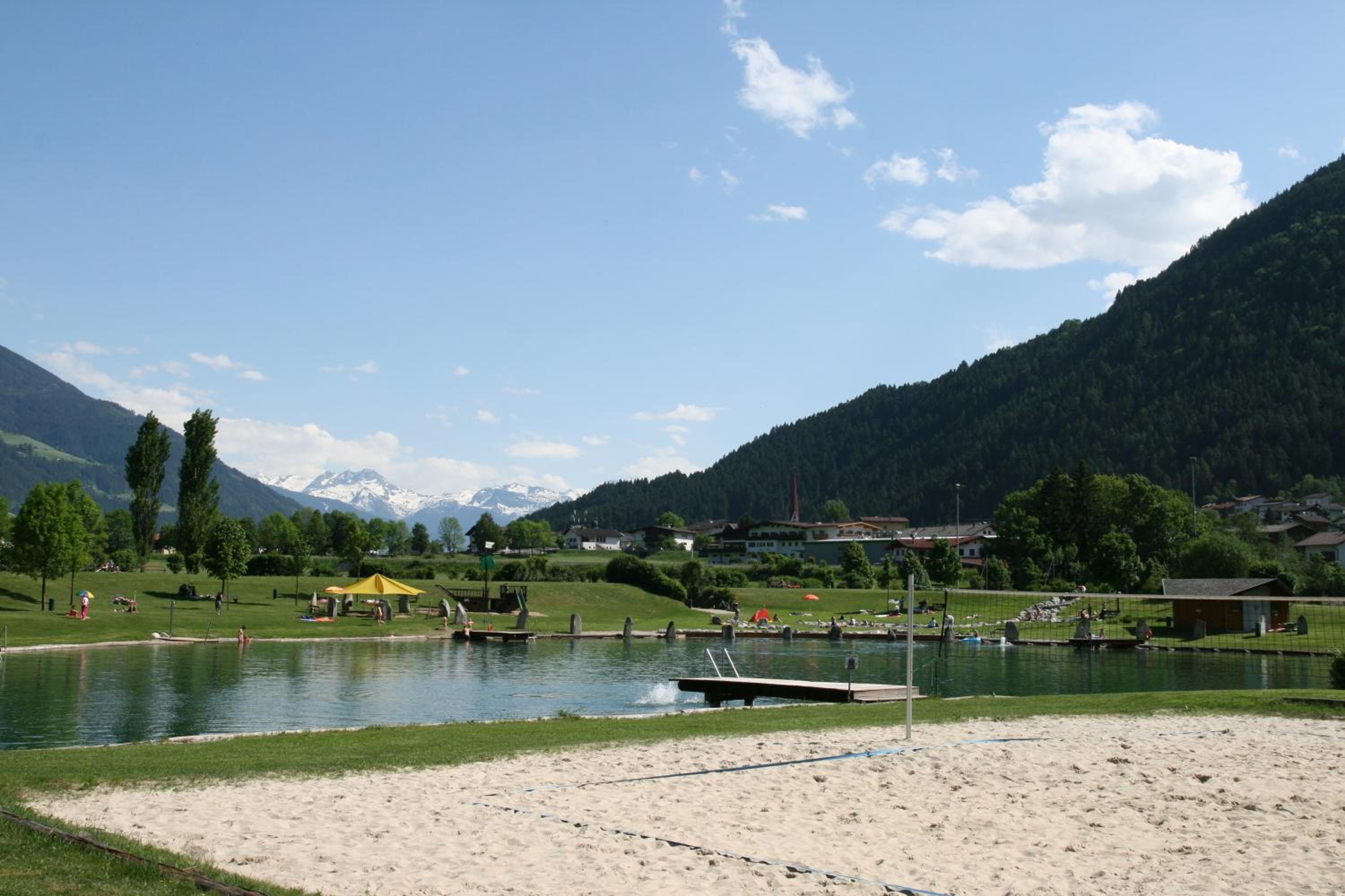Photo 33