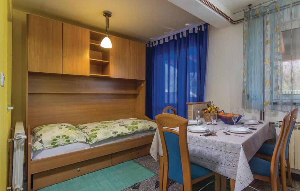 Apartments Residence by Tourist