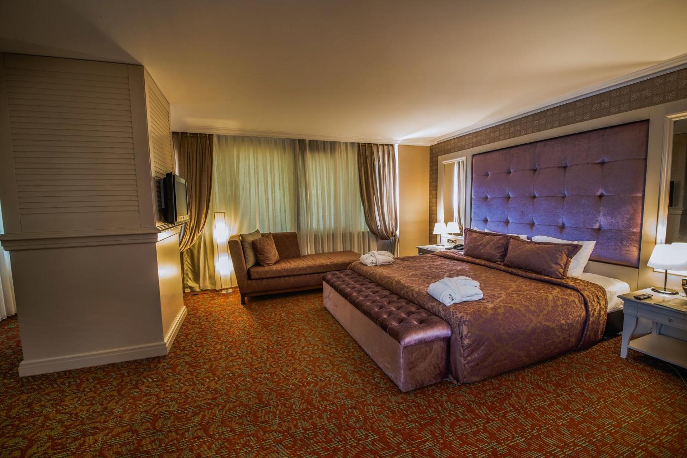 Dream Hill Business Deluxe Hotel Asia - Image 56