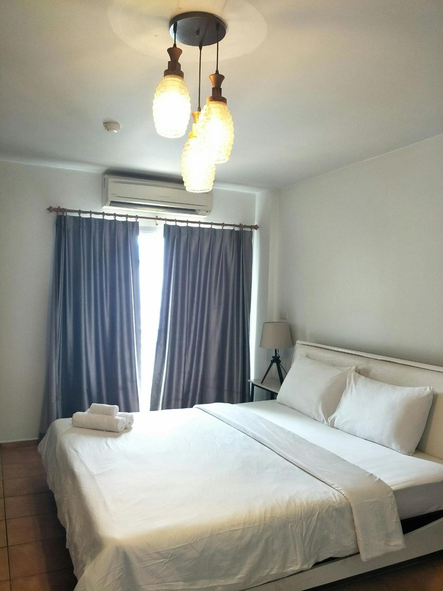 Lomsabai Apartments