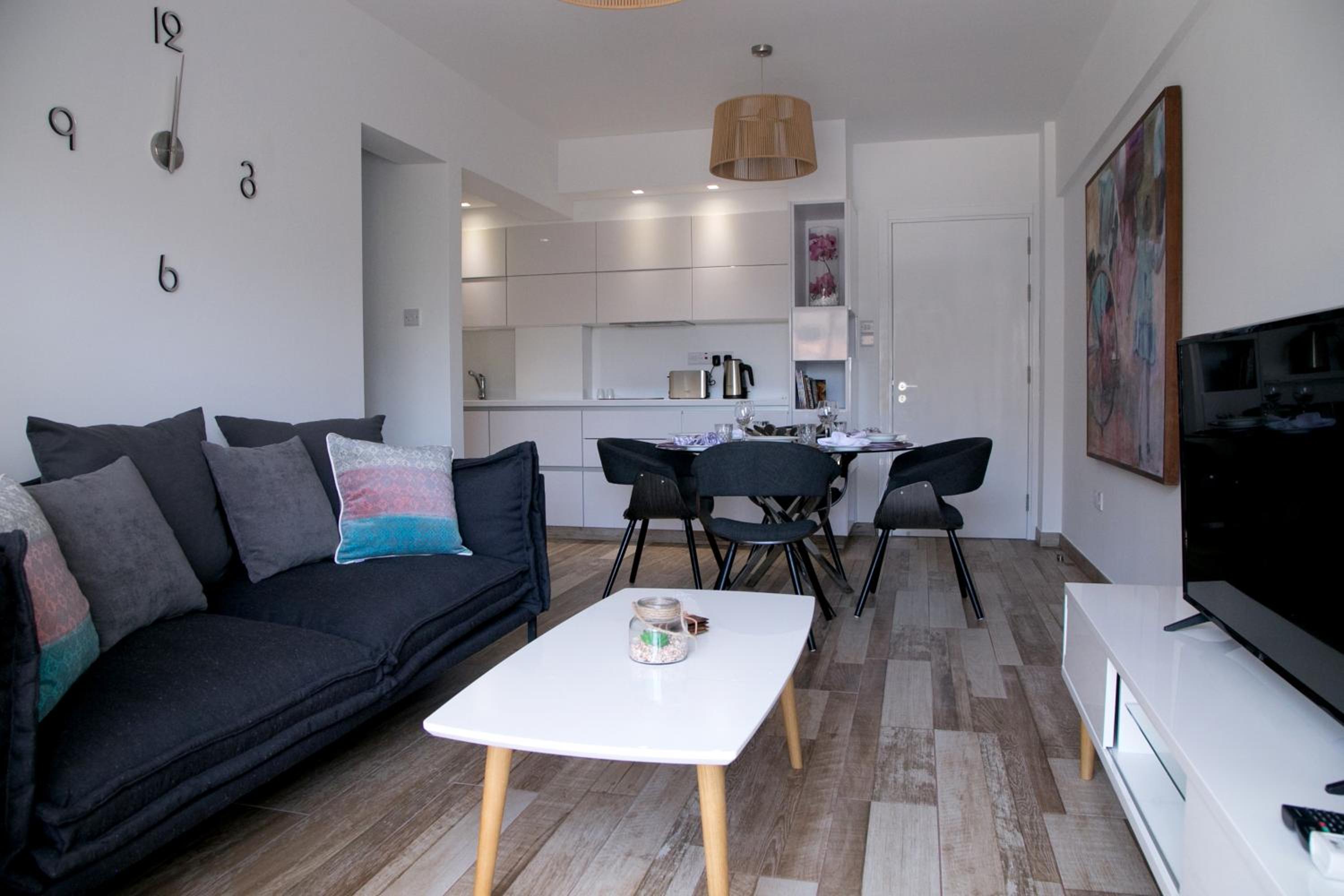 Corina Suites & Apartments — photo 30
