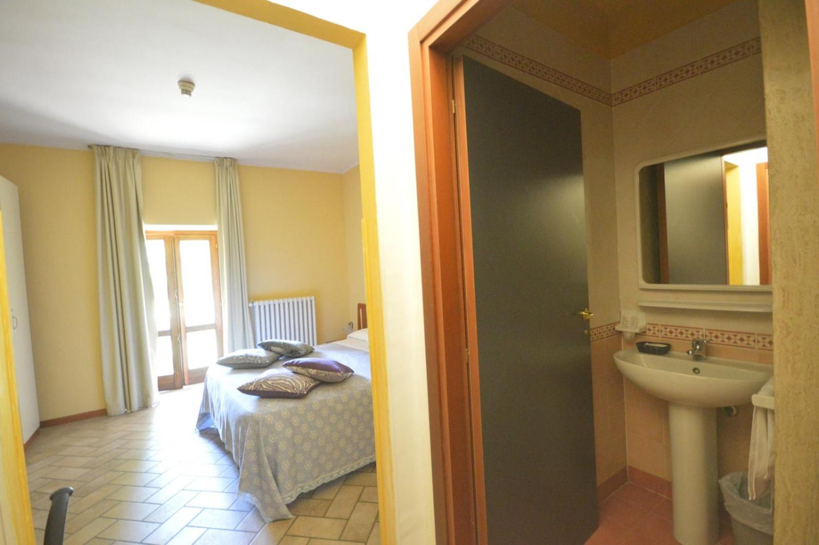 Ostello Villa Redenta view 3