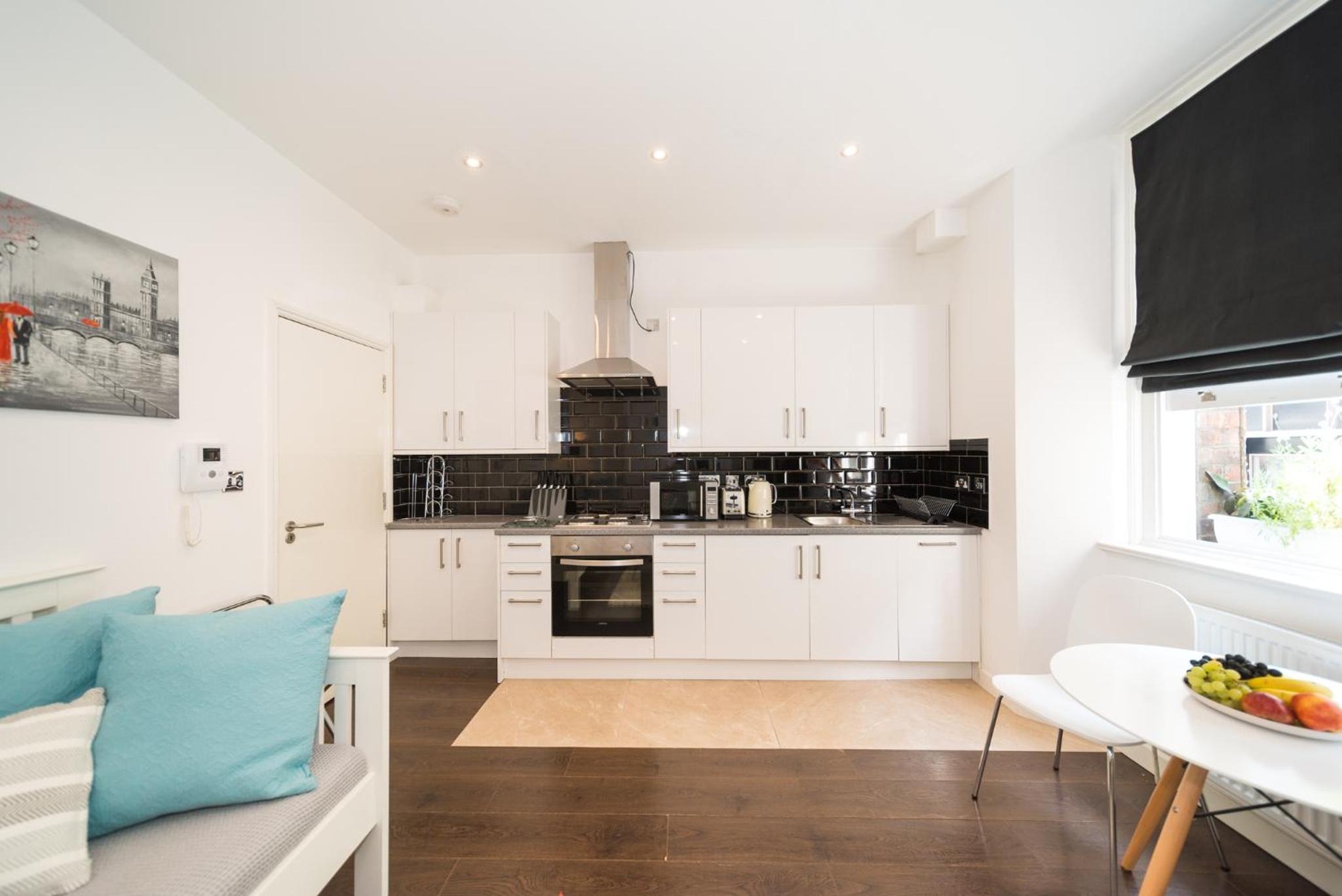 Central London Apartment - Great Location