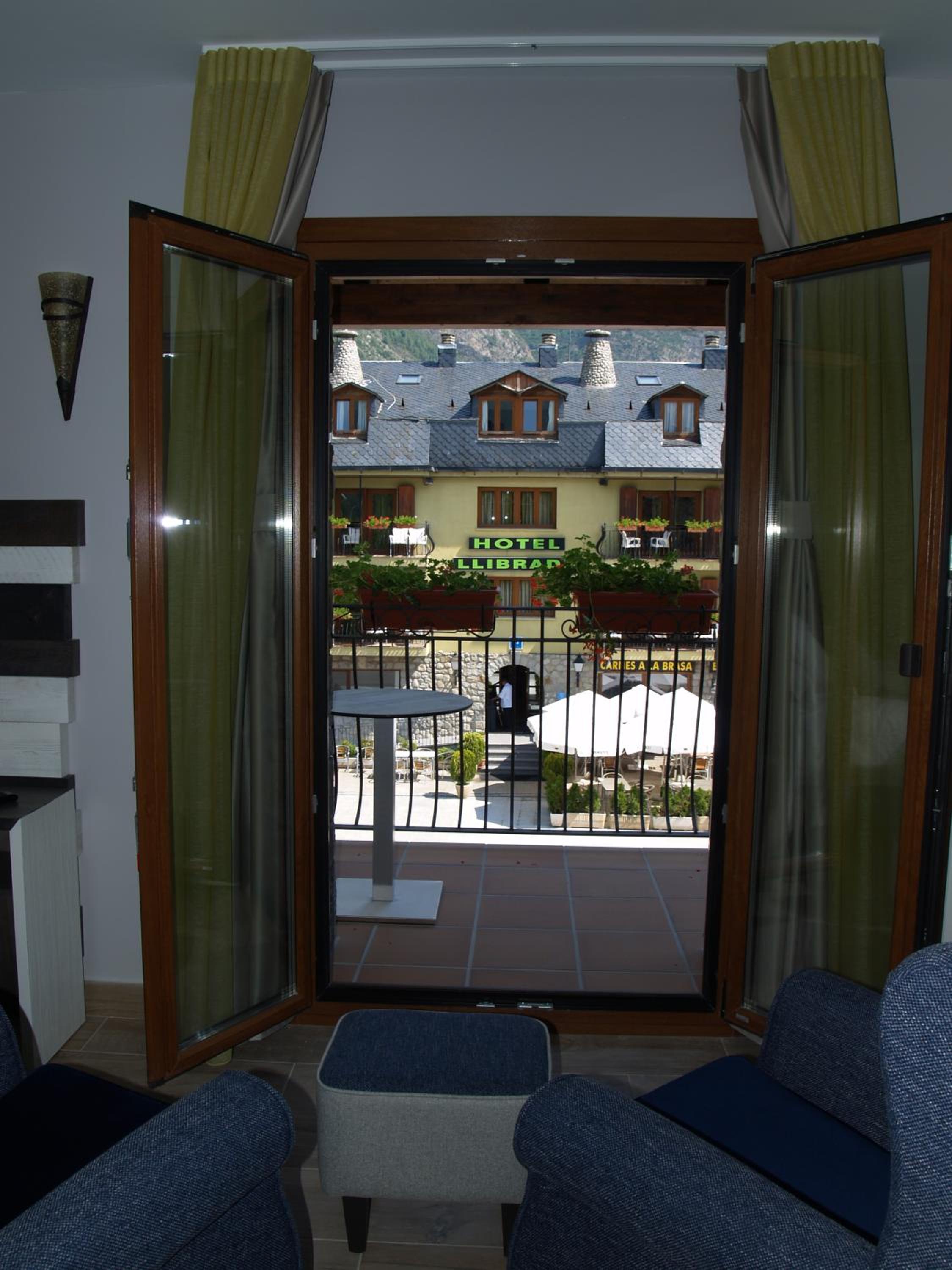 Photo 45