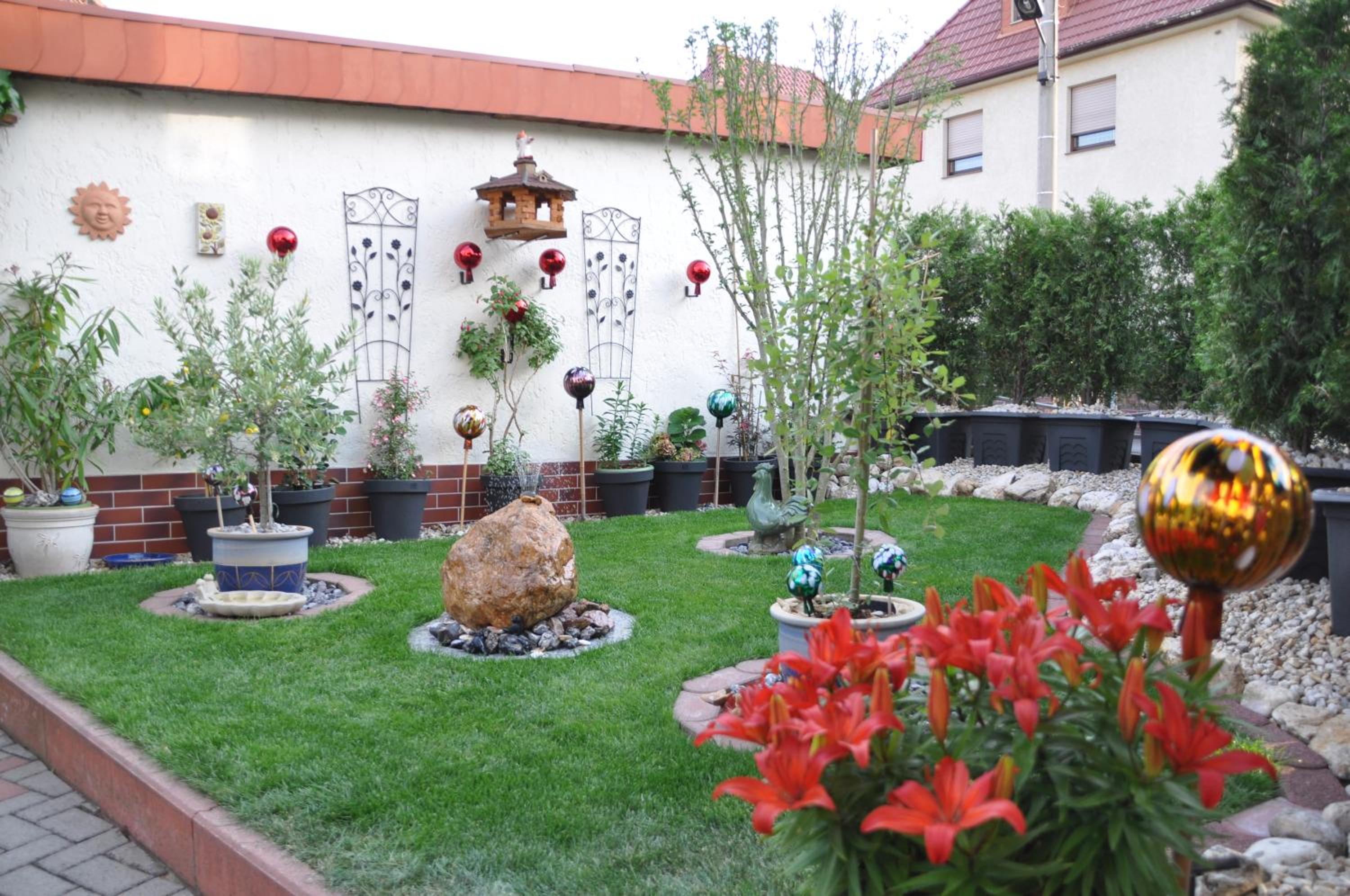 Photo 12
