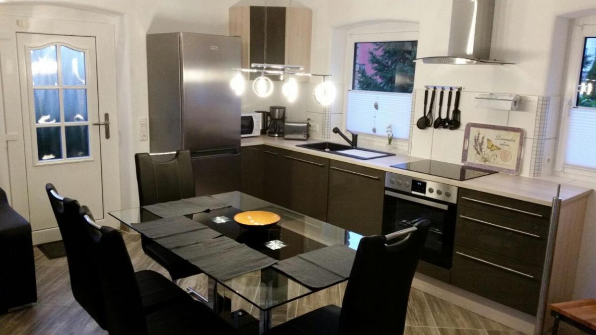Ferienhaus und Ferienwohnung Eichhorn
