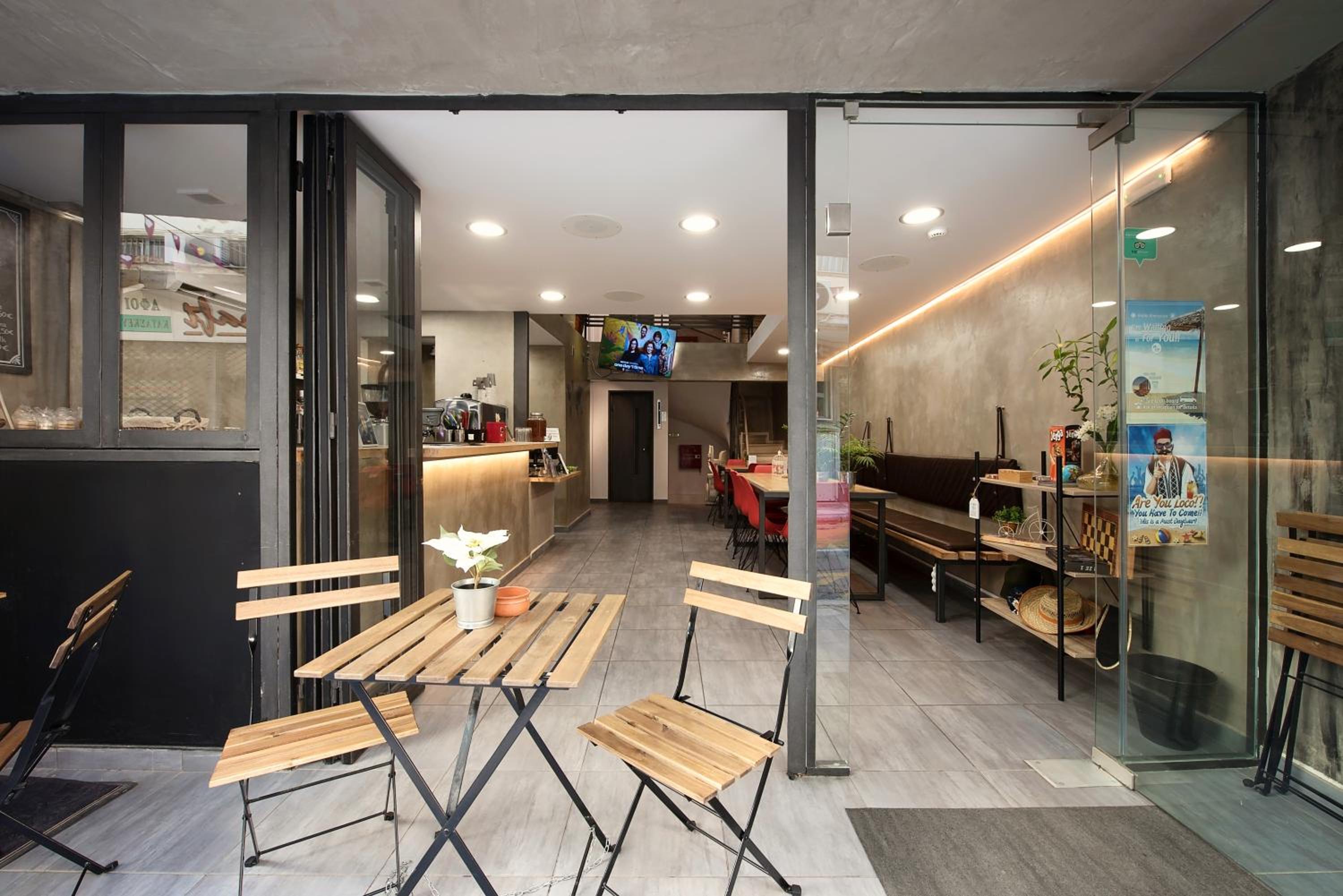 Bedbox Hostel