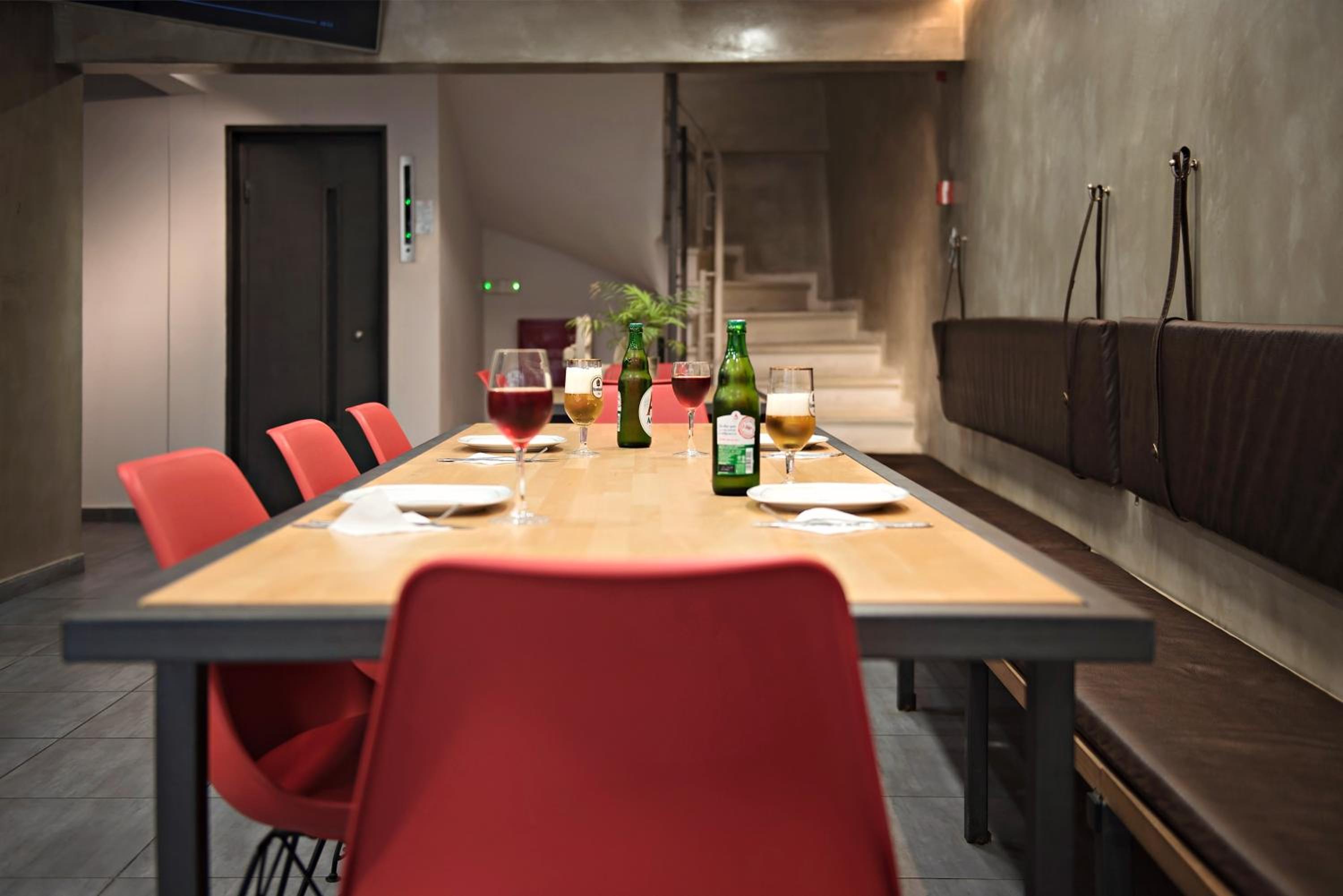 Bedbox Hostel