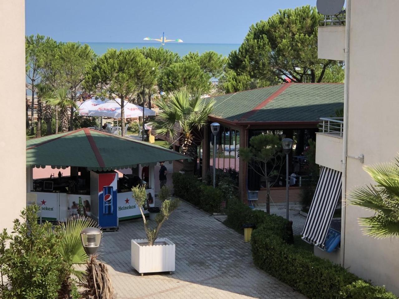 Bellavista Qerret Apartments