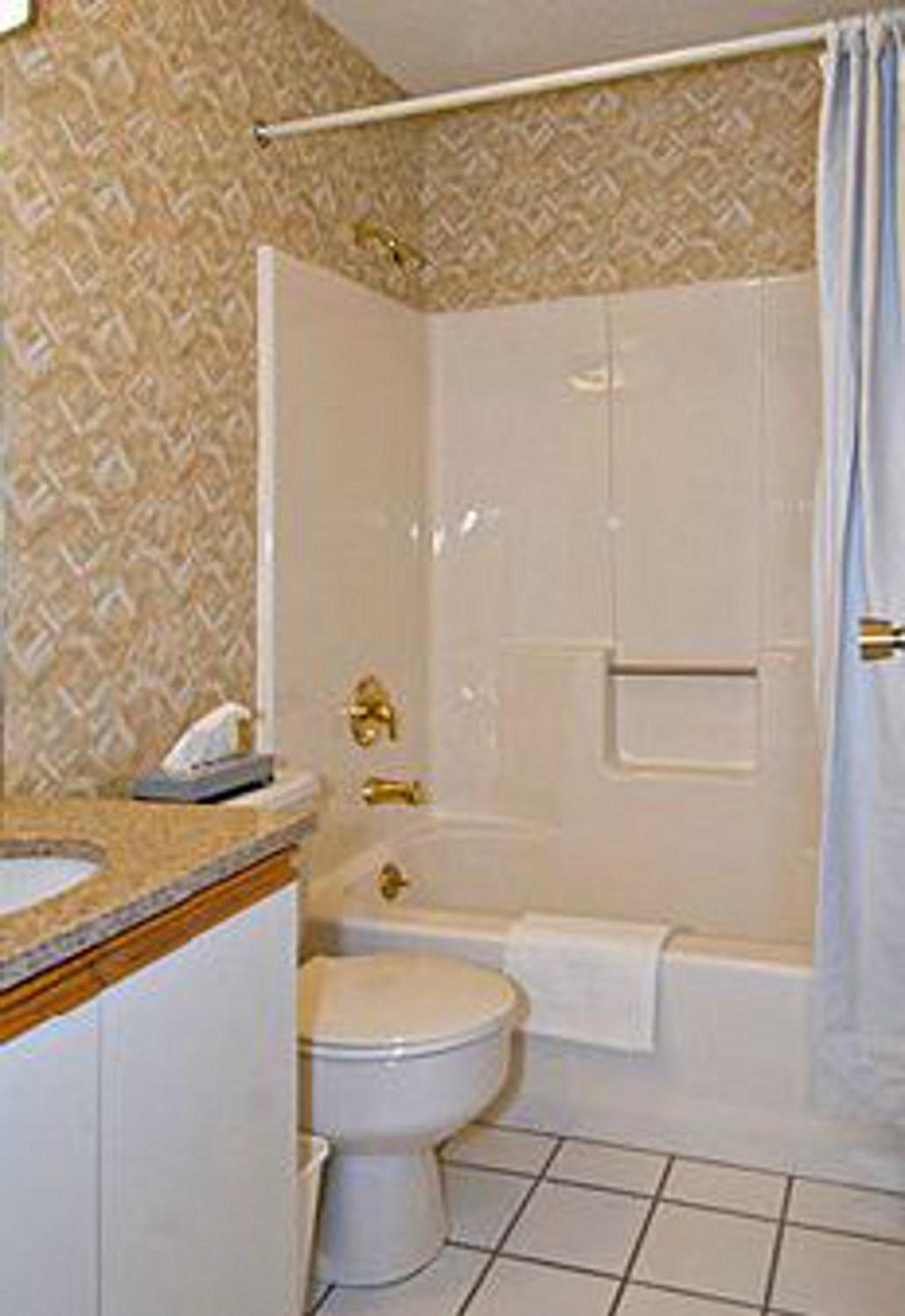 Colonel Williams Resort and Suites
